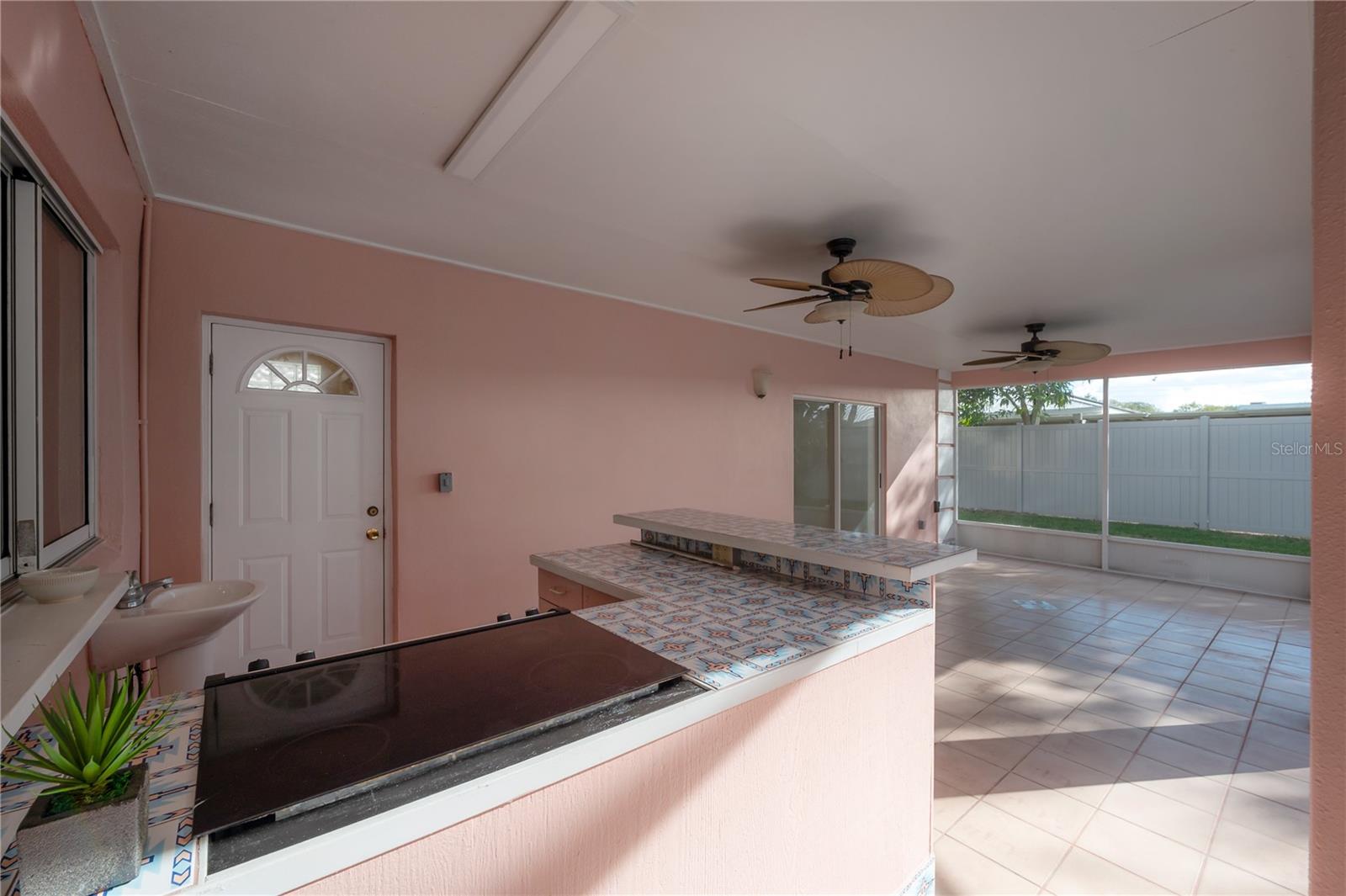 THE MANORS AT WHITE TROUT LAKE - Residential