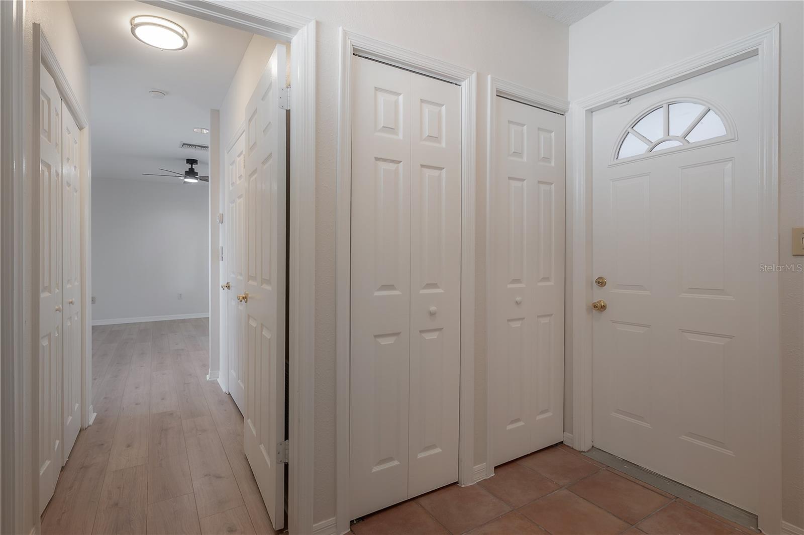 THE MANORS AT WHITE TROUT LAKE - Residential