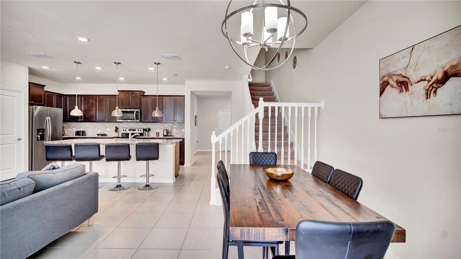 WINDSOR ISLAND RESIDENCE PH 2B - Residential