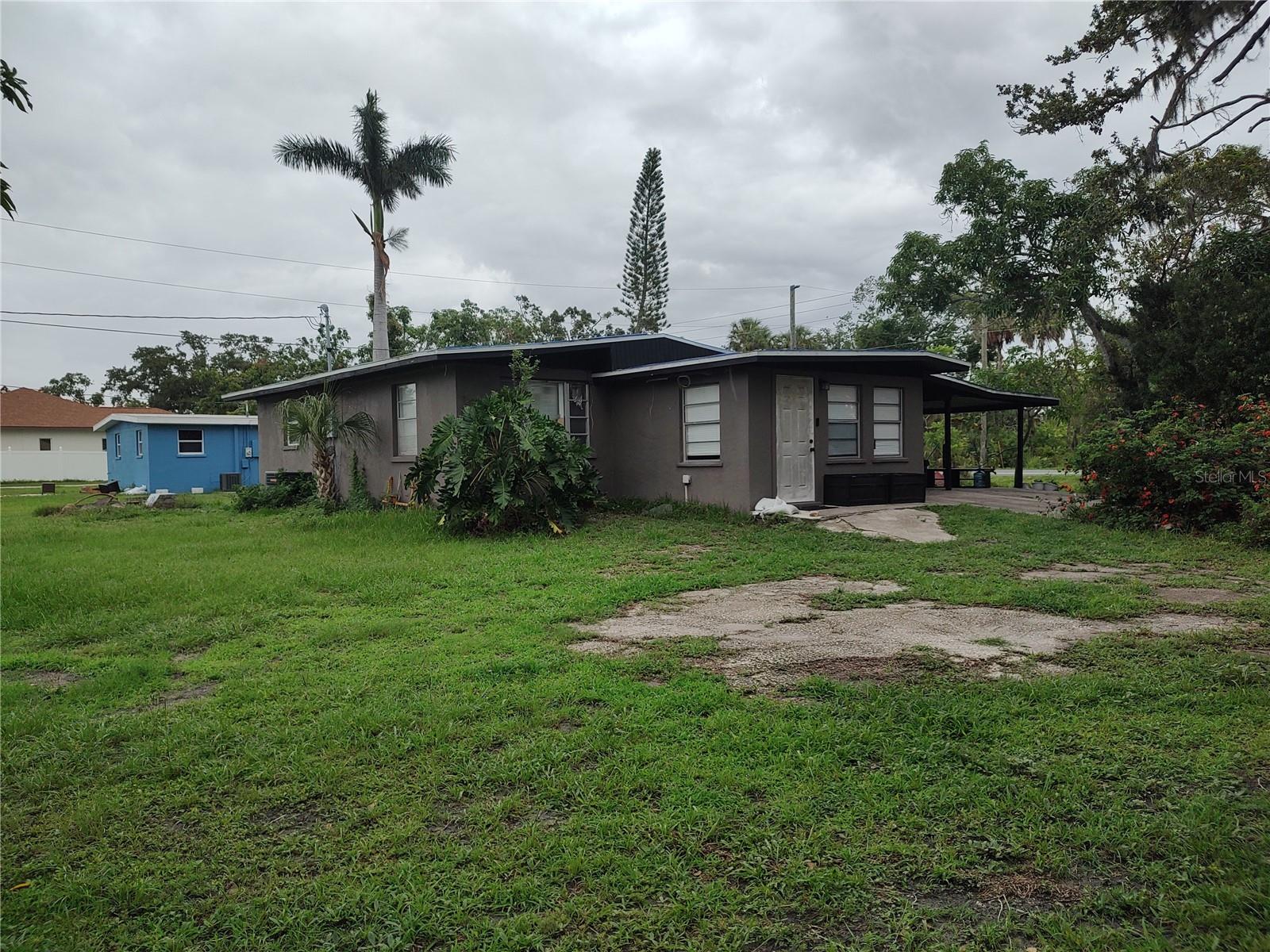 SUNNYSIDE - Residential