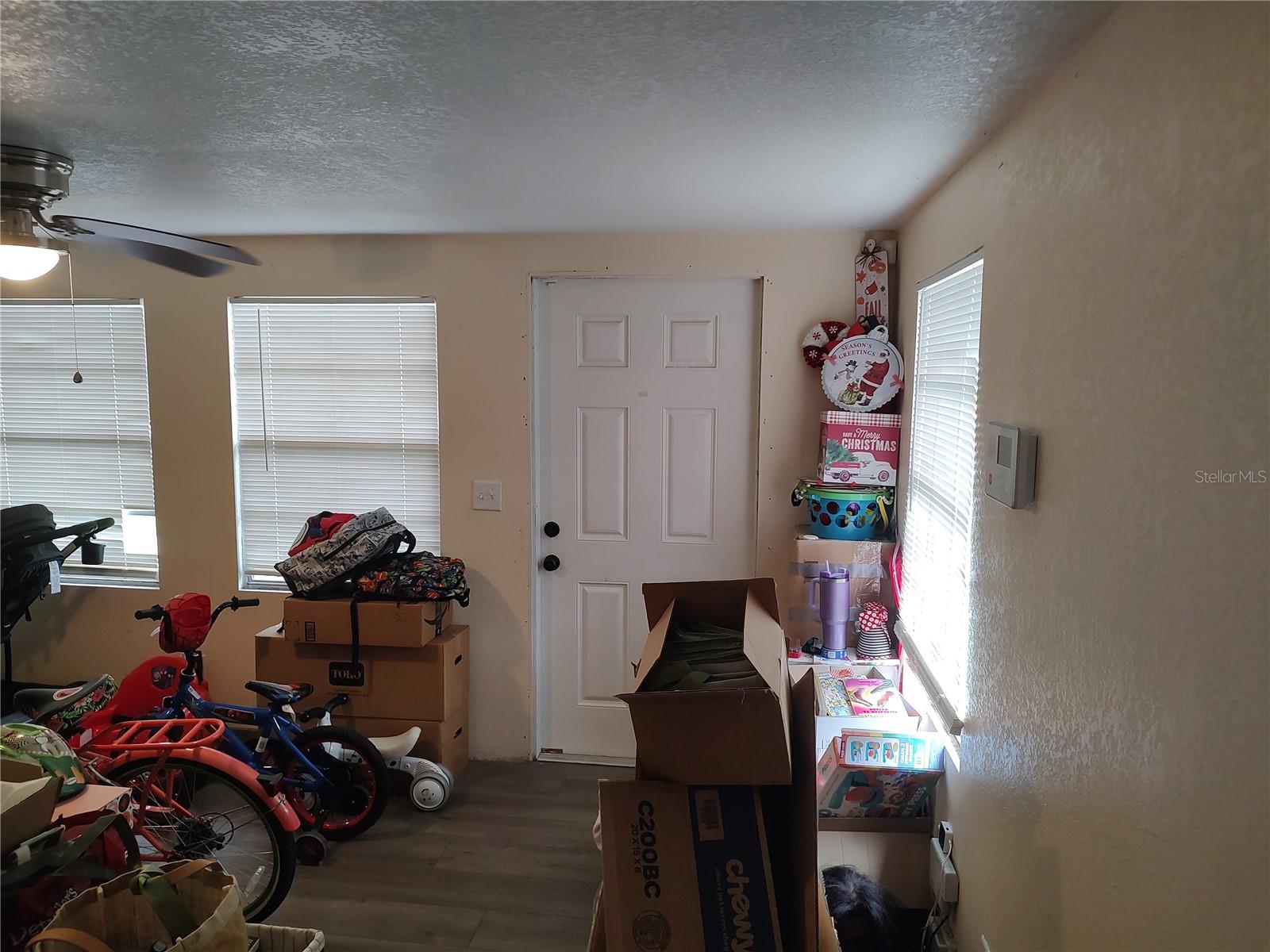 SUNNYSIDE - Residential