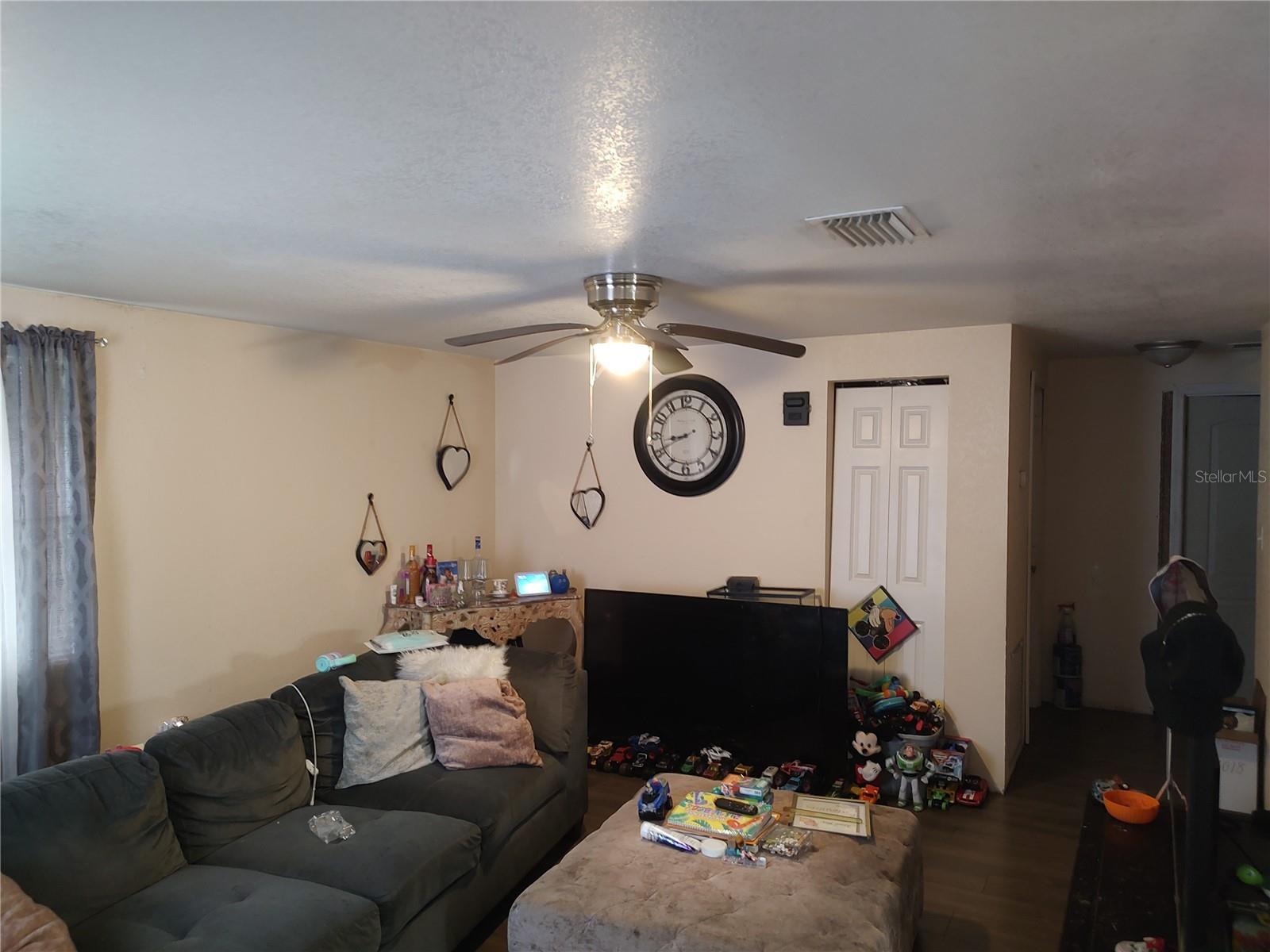 SUNNYSIDE - Residential