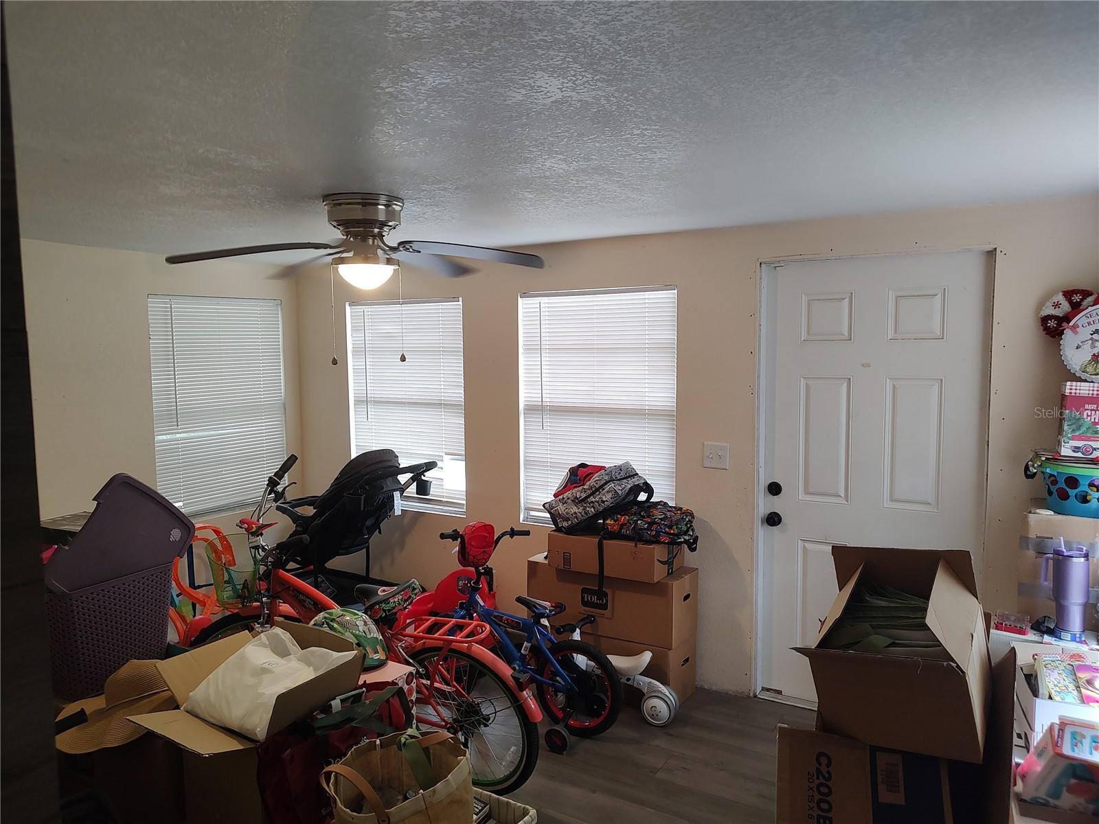 SUNNYSIDE - Residential