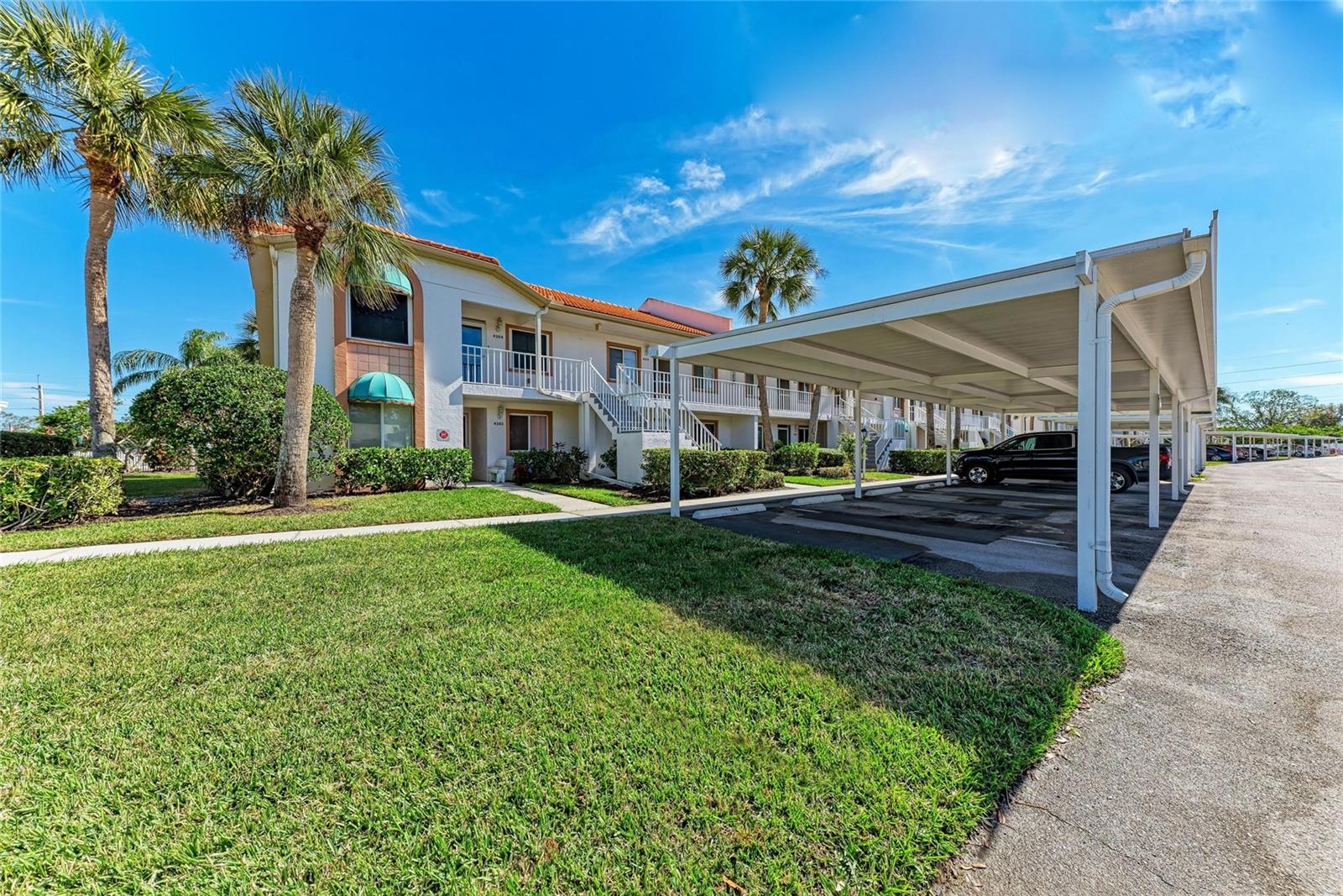 This 2 bedroom, 2 bath, 2nd floor condo in Casa Del Sol boasts vaulted ceilings in the living areas and bedrooms, providing a spacious and airy feel. The Florida Room, complete with an inside laundry closet, offers an added touch of convenience. Start your day with the morning sunshine and unwind in the serene afternoon shade while overlooking the tranquil lake! Casa Del Sol is more than just a home; it’s a lifestyle. Dive into the heated community pool or enjoy a workout in the revamped fitness area. The spacious clubhouse offers meeting areas, a dining area, and billiards for your enjoyment. For outdoor enthusiasts, there are 2 shuffleboard courts, a bocce court, and even a cornhole toss court! Tennis lovers will appreciate the two versatile courts with optional pickleball markings. This gem is strategically located off Cattleman Road near I-75, granting you easy access to all the wonders of the Greater Sarasota area, including the world-renowned Siesta Key Beach and some of the greatest dinning and biking.