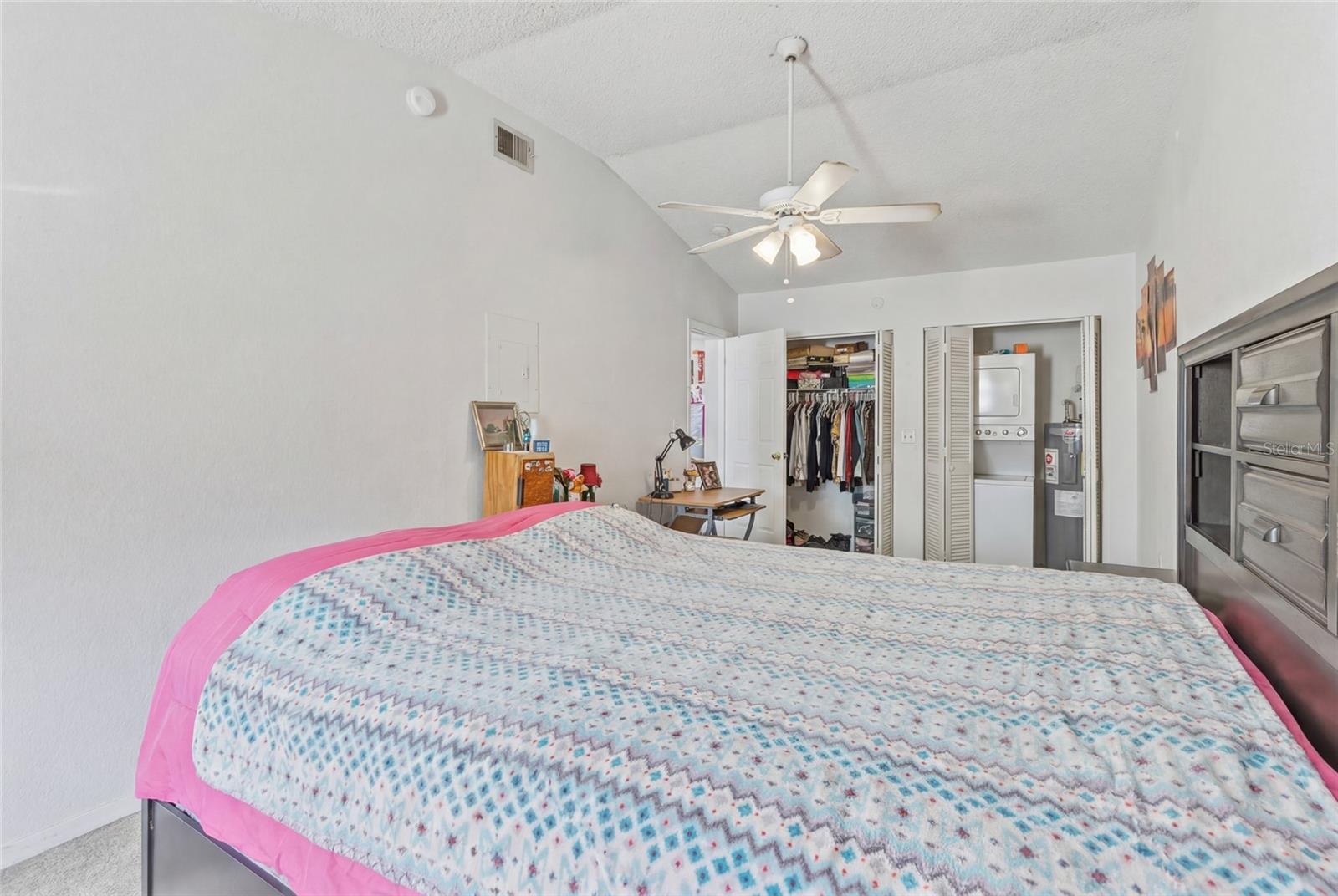 CLEAR VISTA - Residential Income