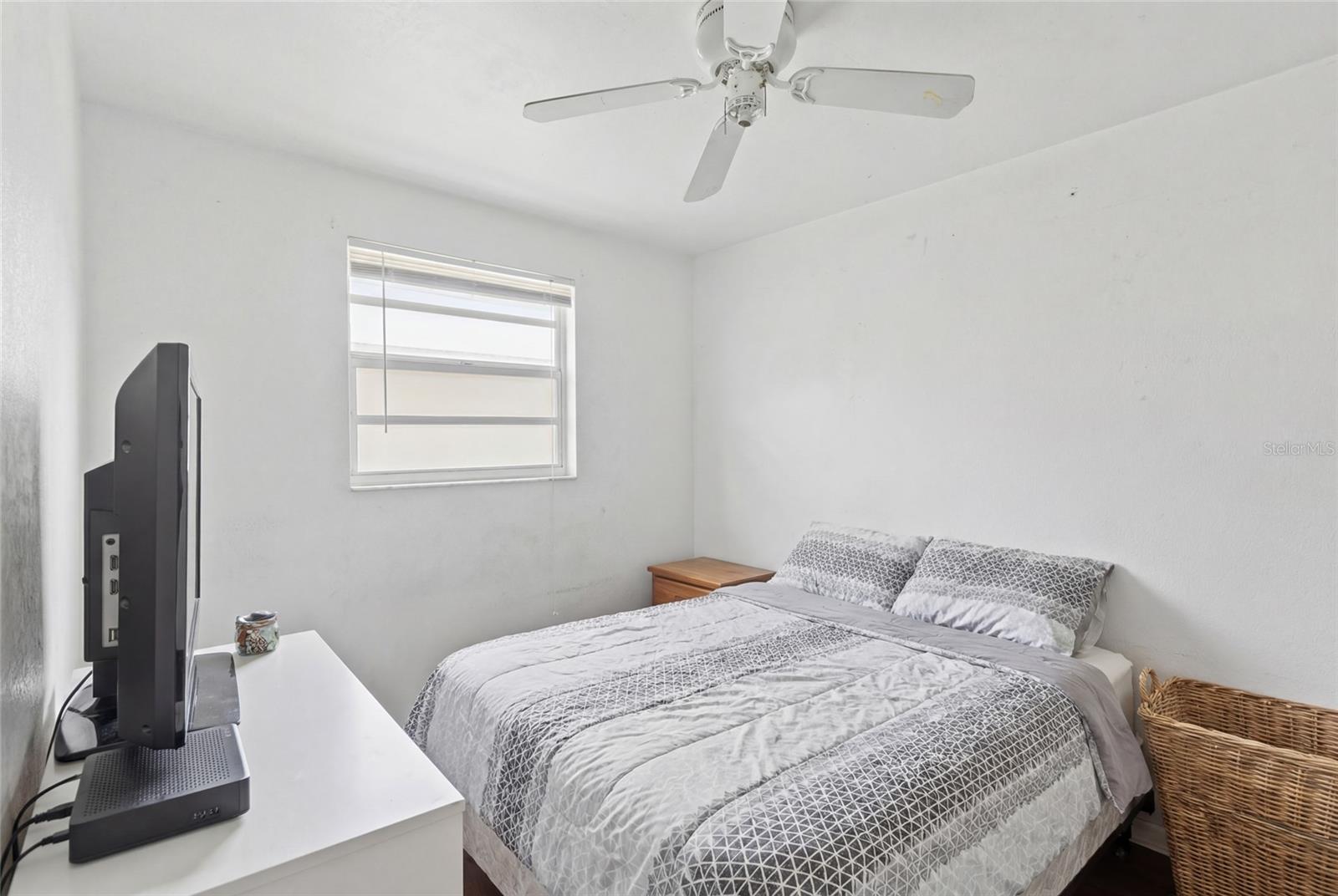 CLEAR VISTA - Residential Income