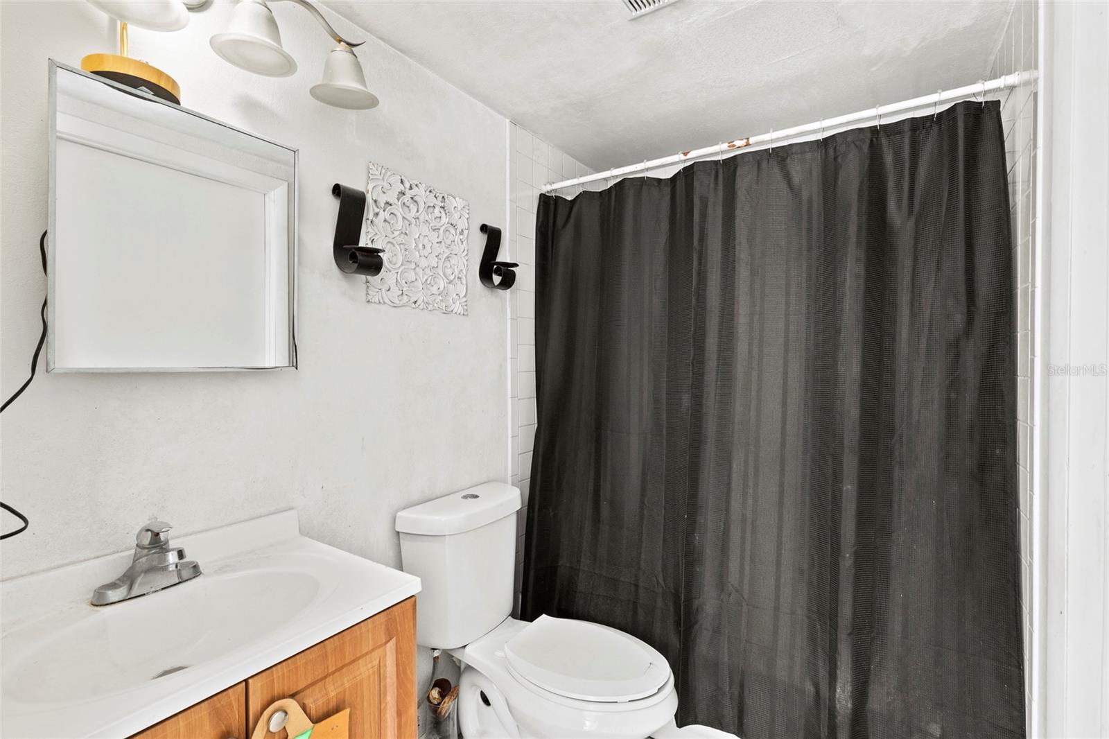 CLEAR VISTA - Residential Income