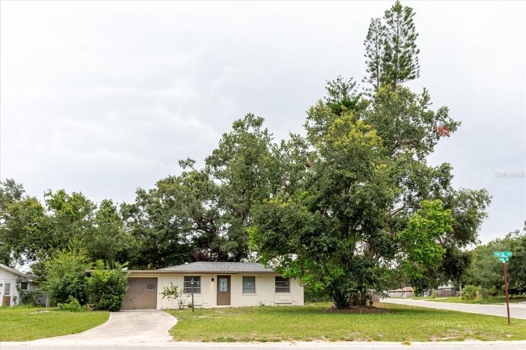 Photo of 3375 7th Street, Sarasota, FL 34237 (MLS # A4658800)