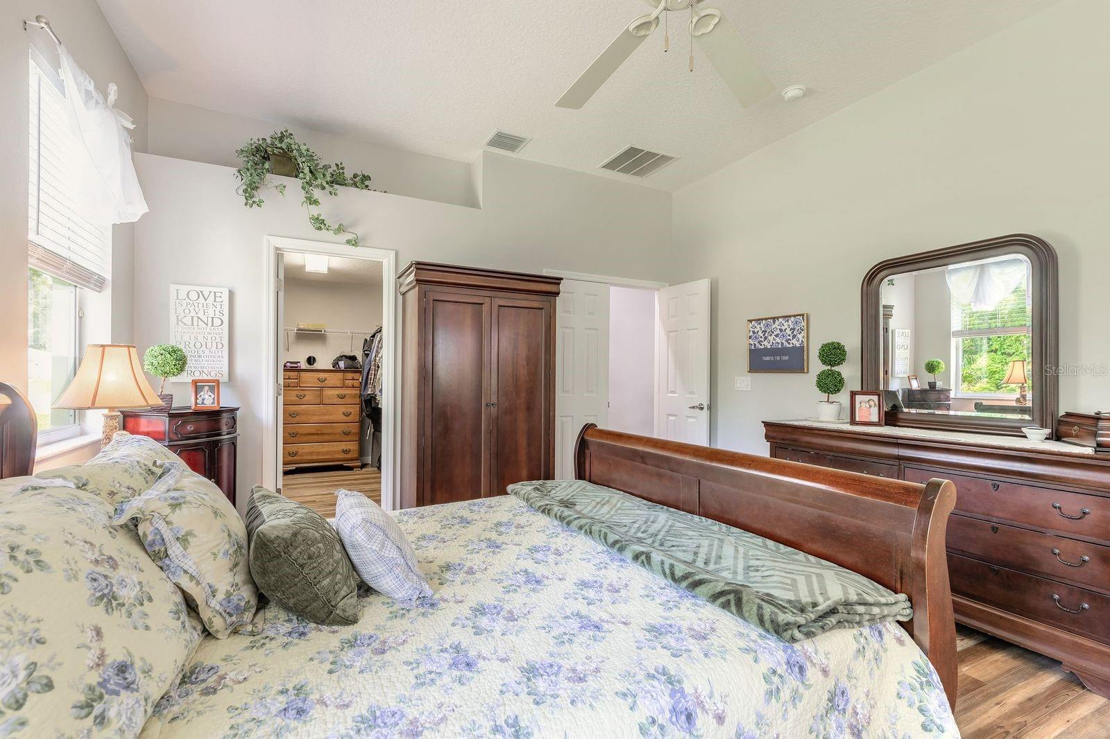 CYPRESS KNOLL - Residential