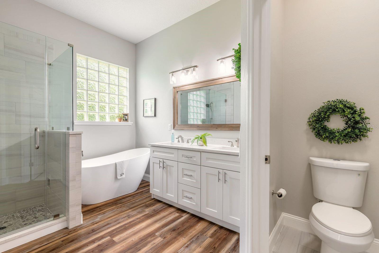 CYPRESS KNOLL - Residential