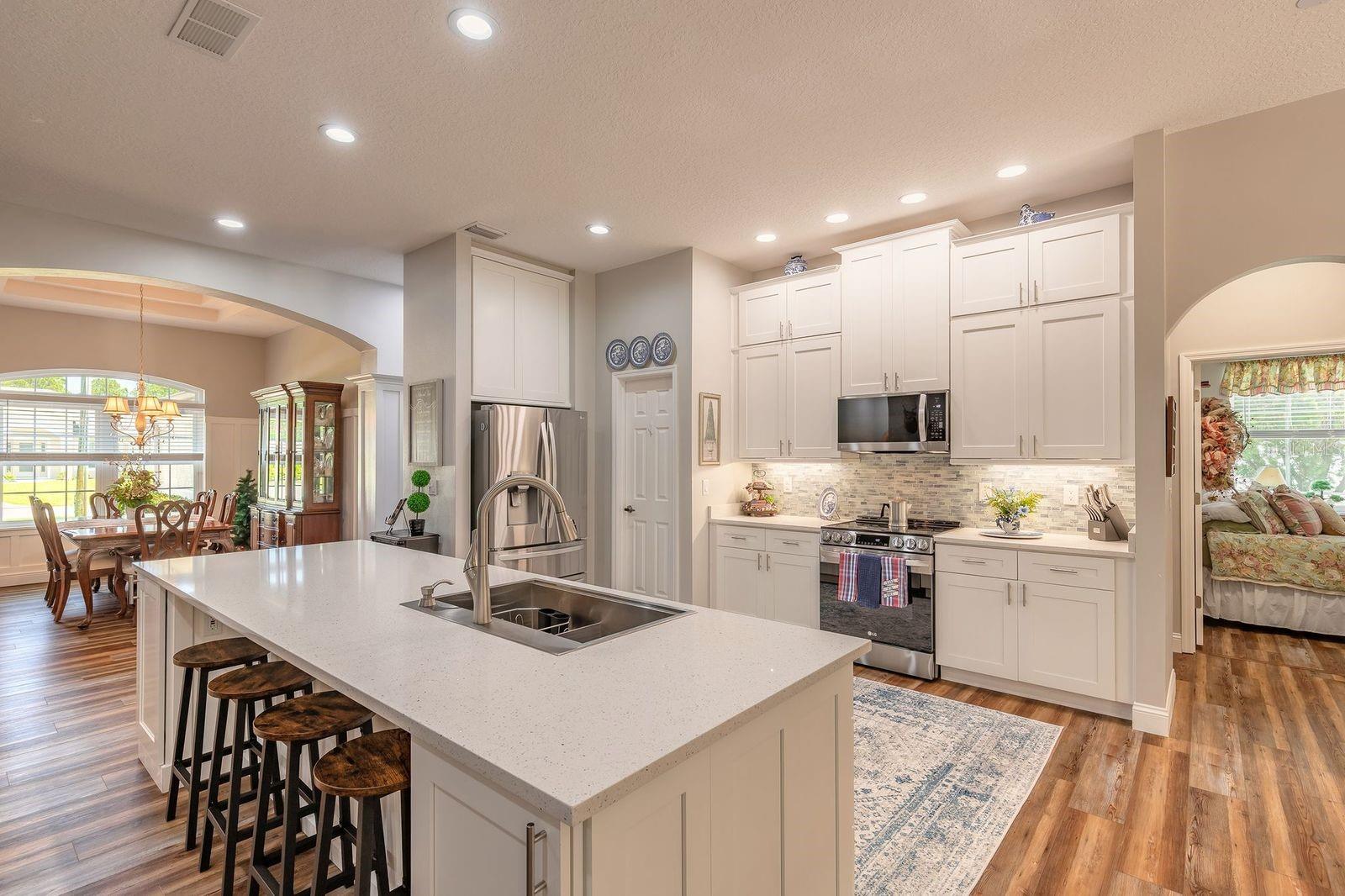 CYPRESS KNOLL - Residential