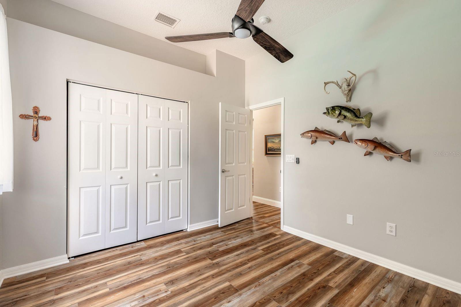 CYPRESS KNOLL - Residential