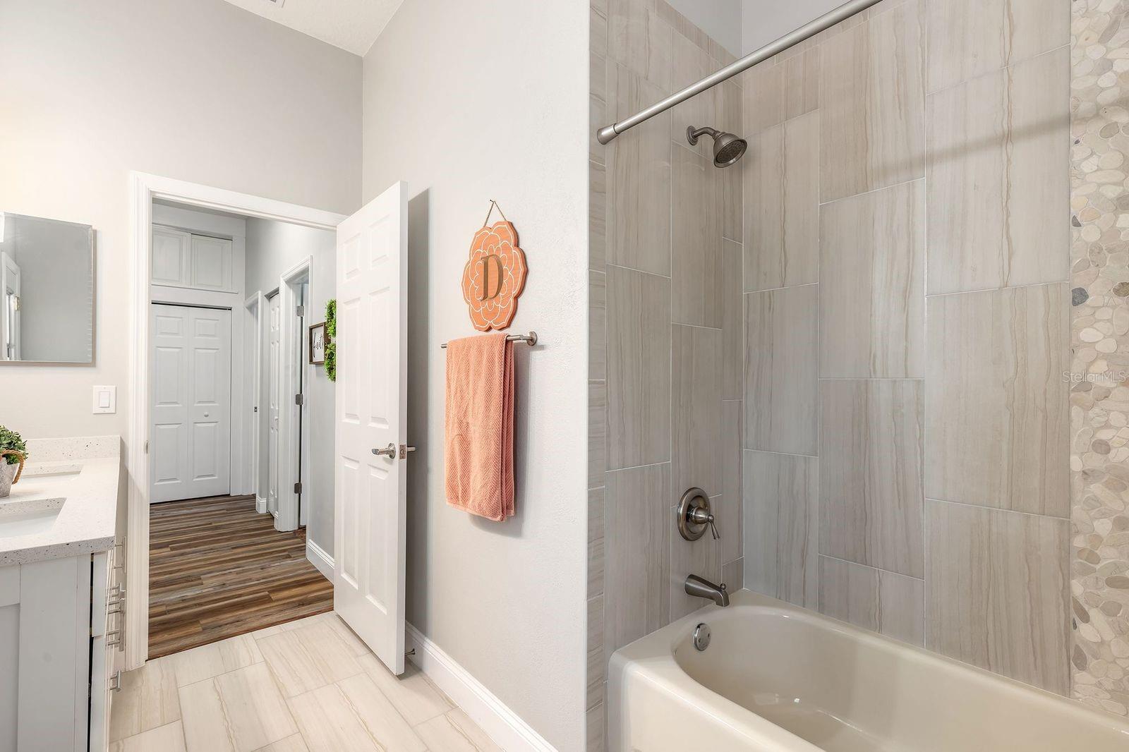 CYPRESS KNOLL - Residential