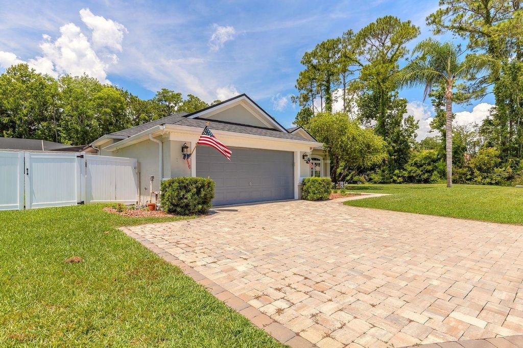 Photo of 43 Eastwood Drive, Palm Coast, FL 32164 (MLS # FC318756)