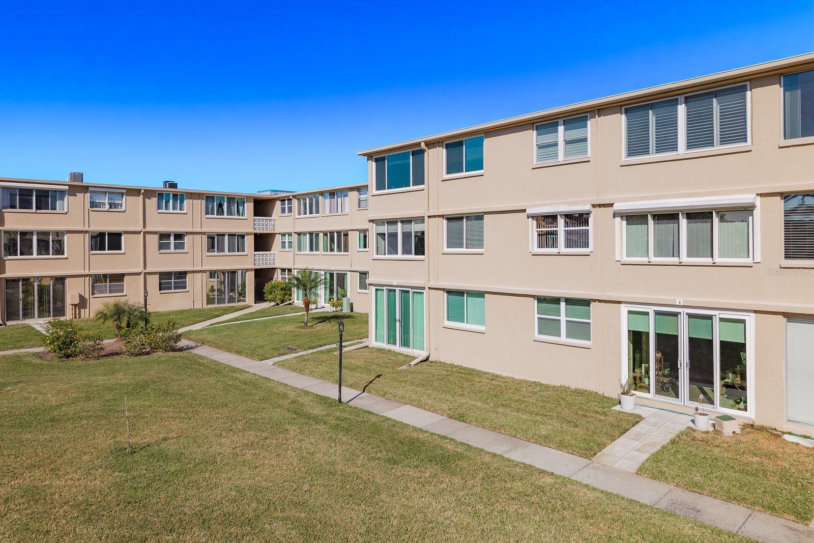 WINSTON PARK NORTHEAST - Residential