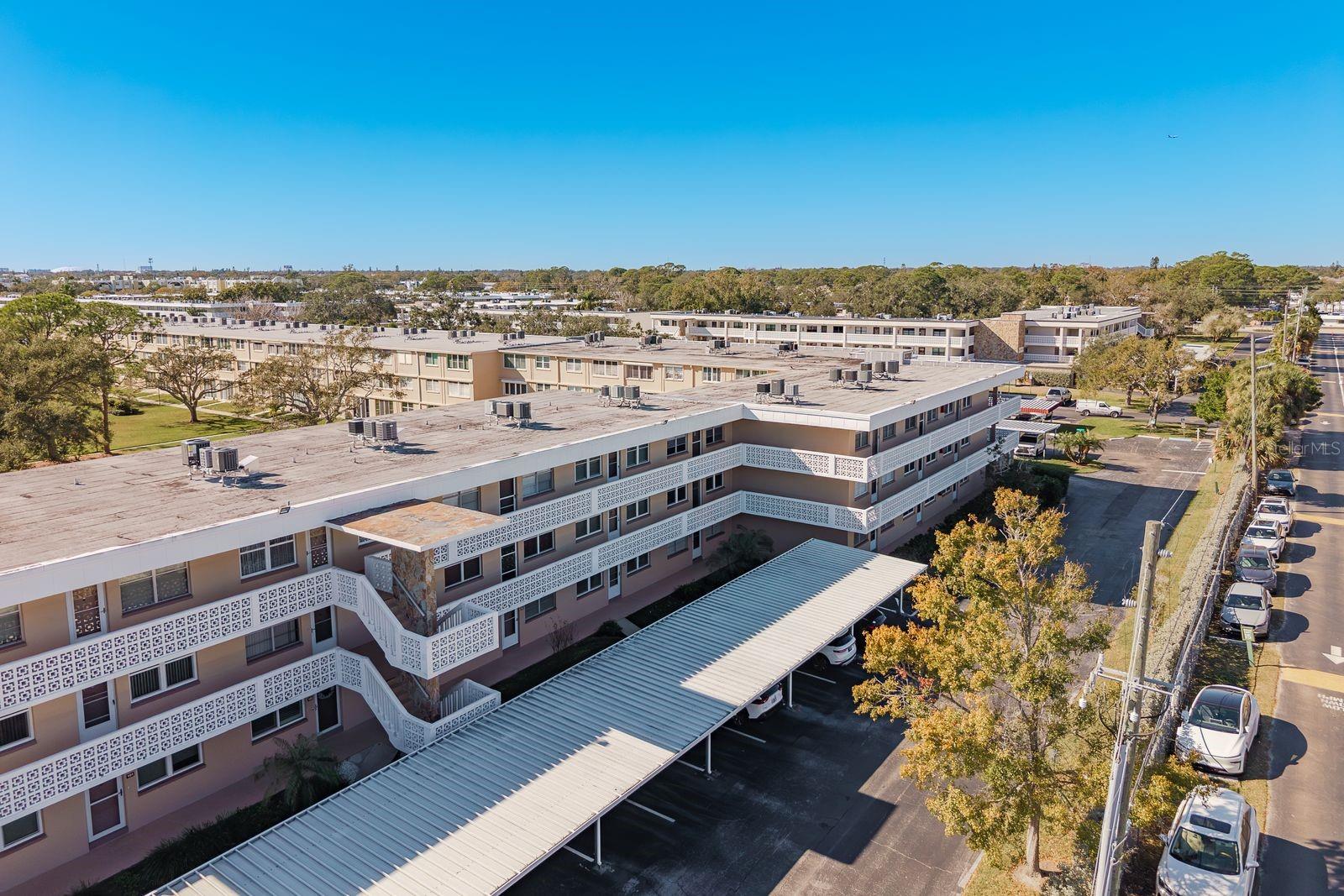 WINSTON PARK NORTHEAST - Residential