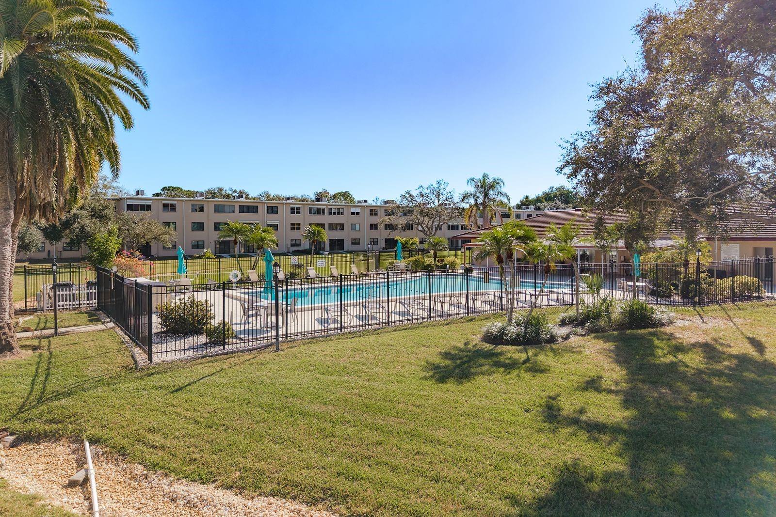 WINSTON PARK NORTHEAST - Residential