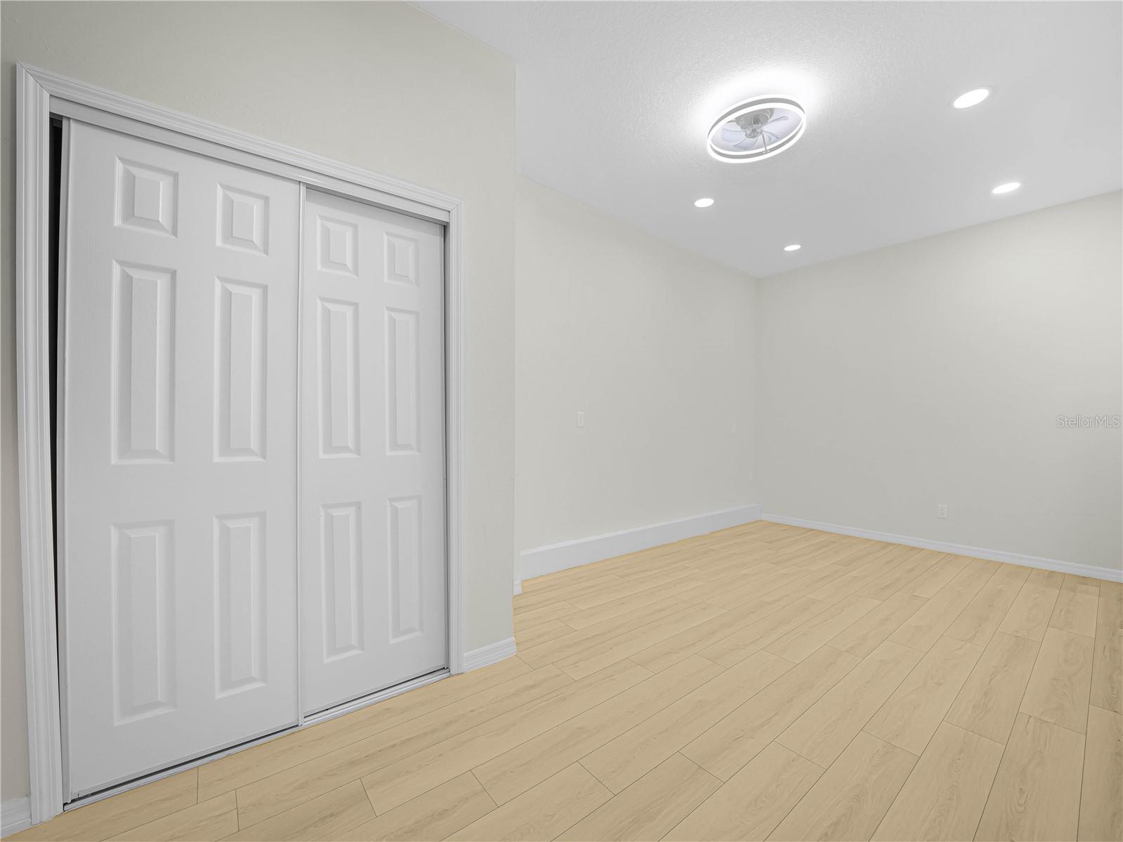 CYPRESS CAY PH 1 - Residential Lease