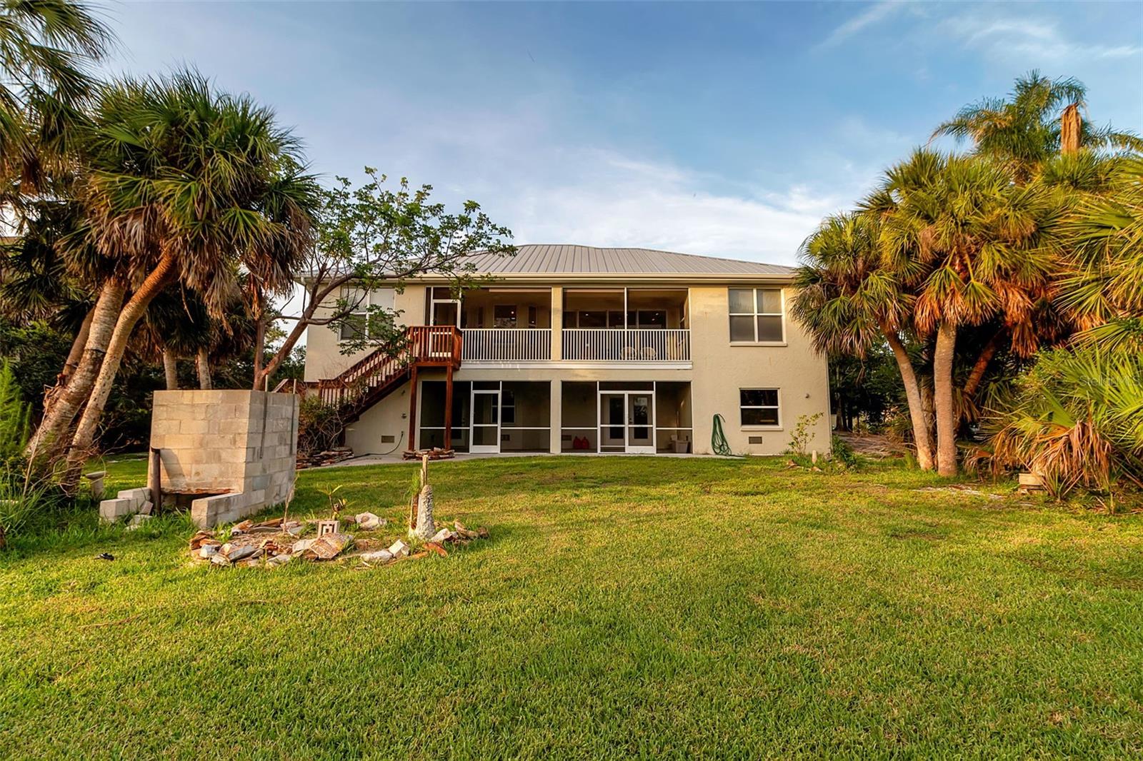 MANASOTA LAND & TIMBER CO - Residential