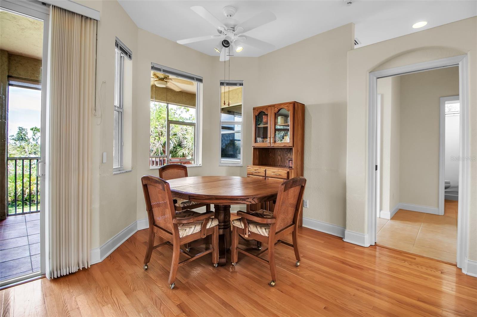 MANASOTA LAND & TIMBER CO - Residential