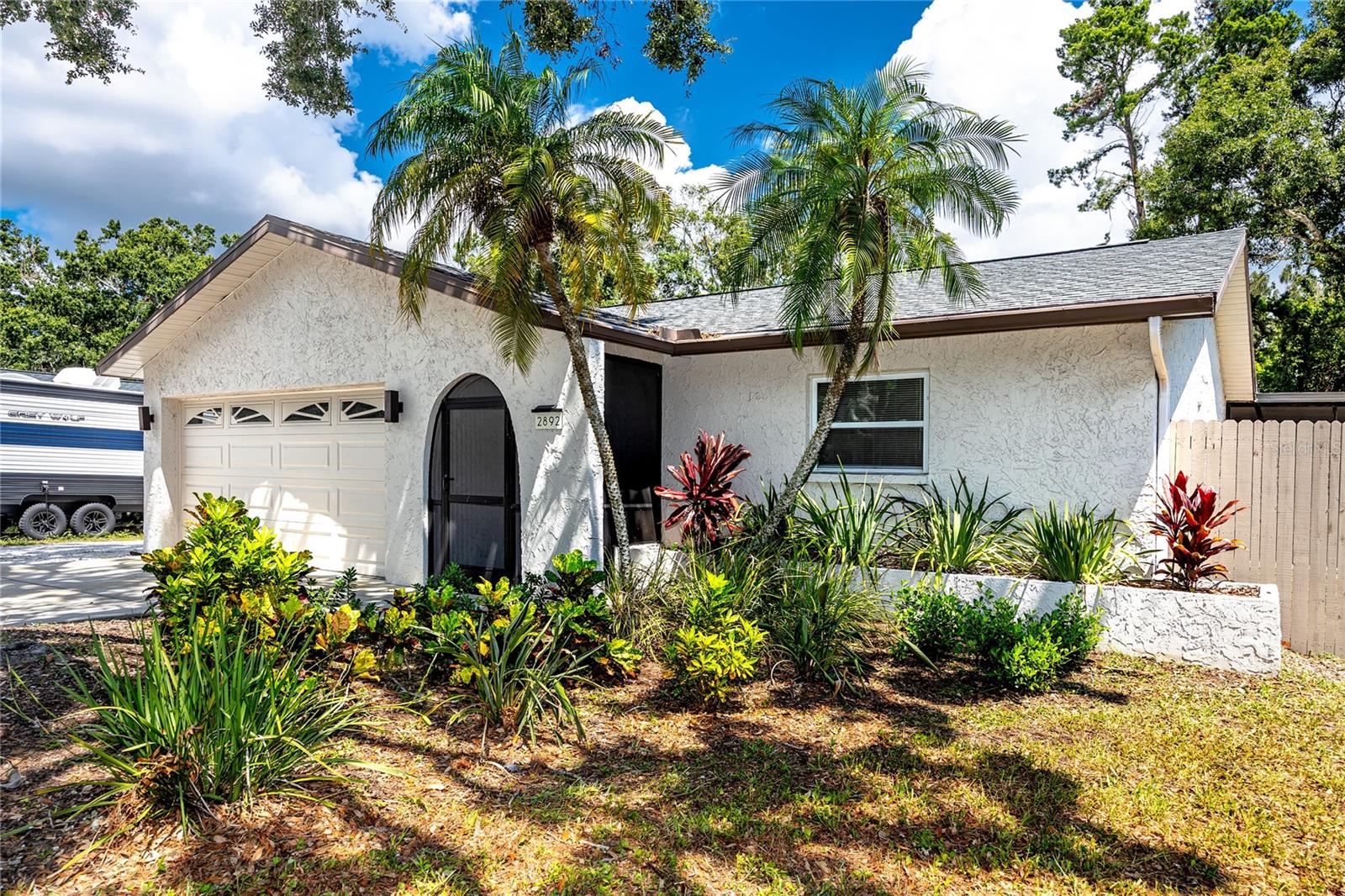 HIDDEN COVE - Residential Lease