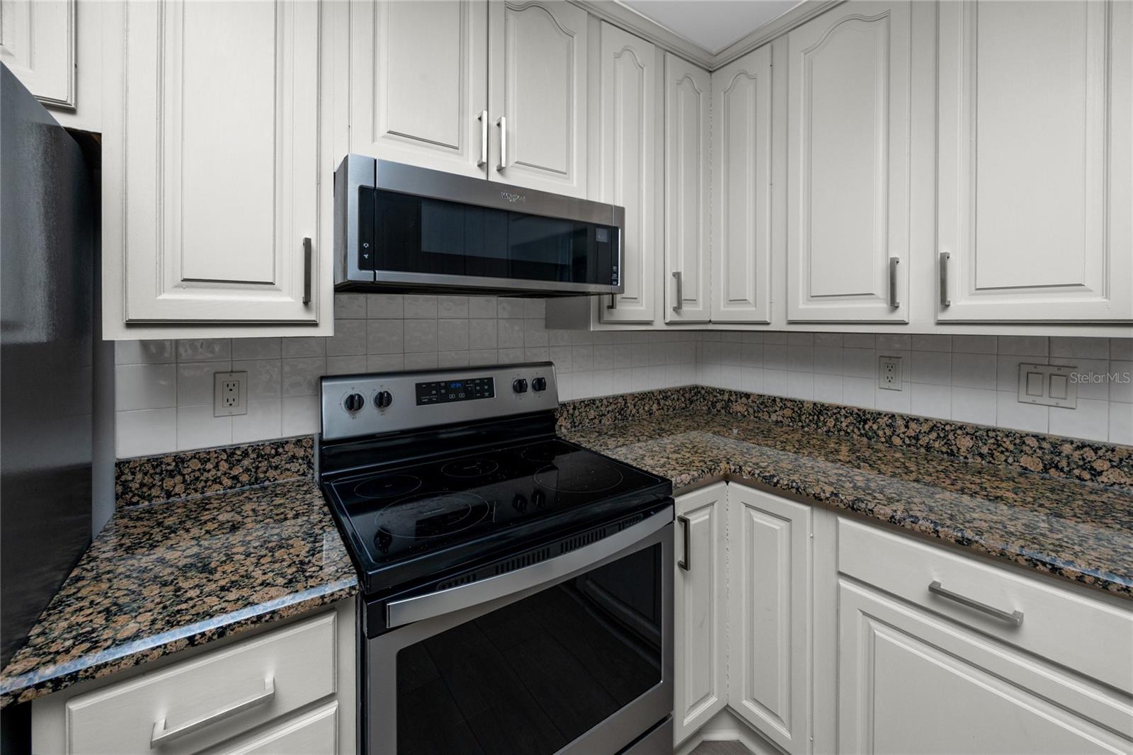 HIDDEN COVE - Residential Lease