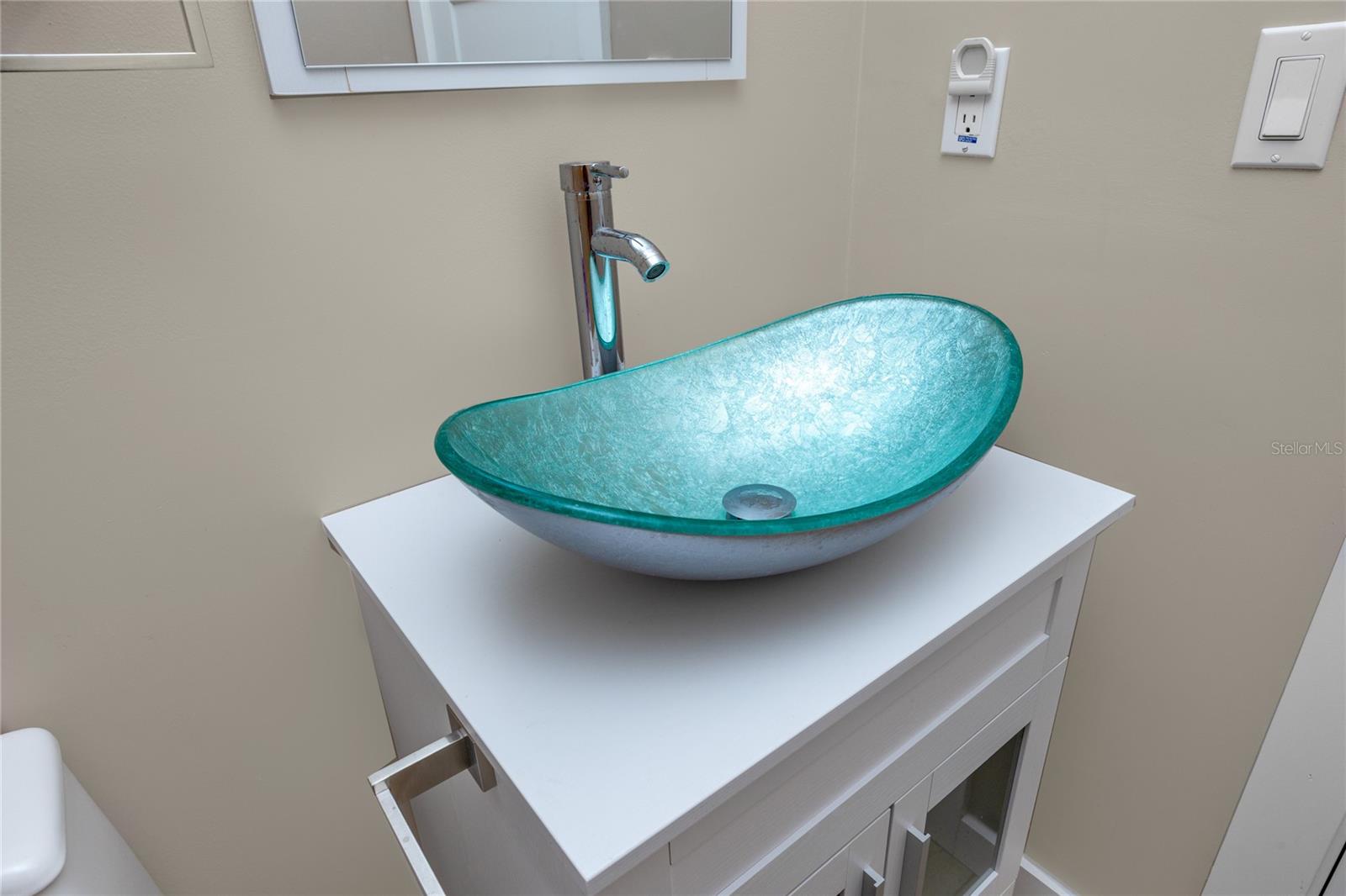 HIDDEN COVE - Residential Lease