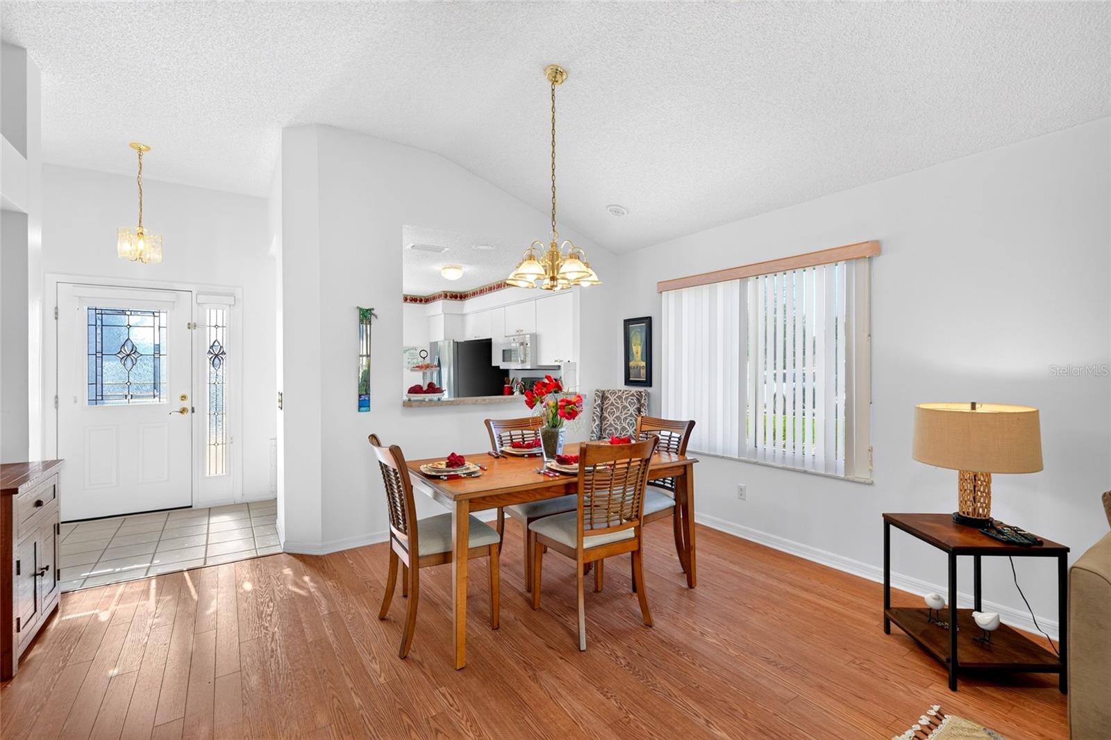 529 ALCAZAR COURT