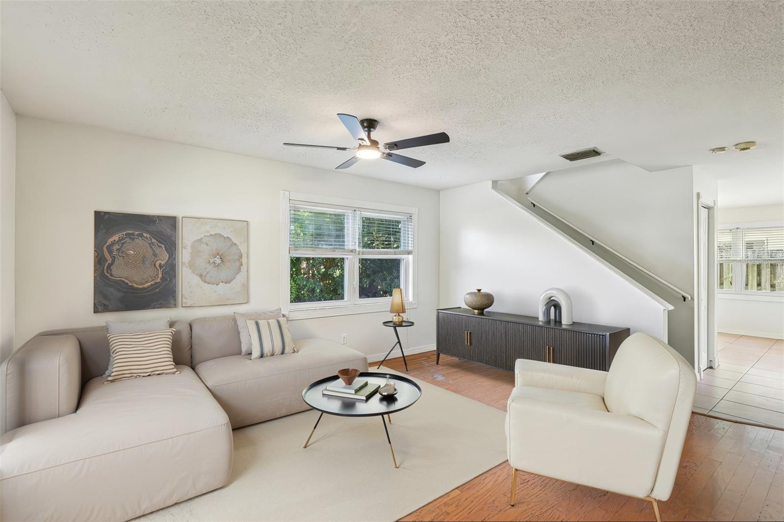808 FRANKLIN CIRCLE