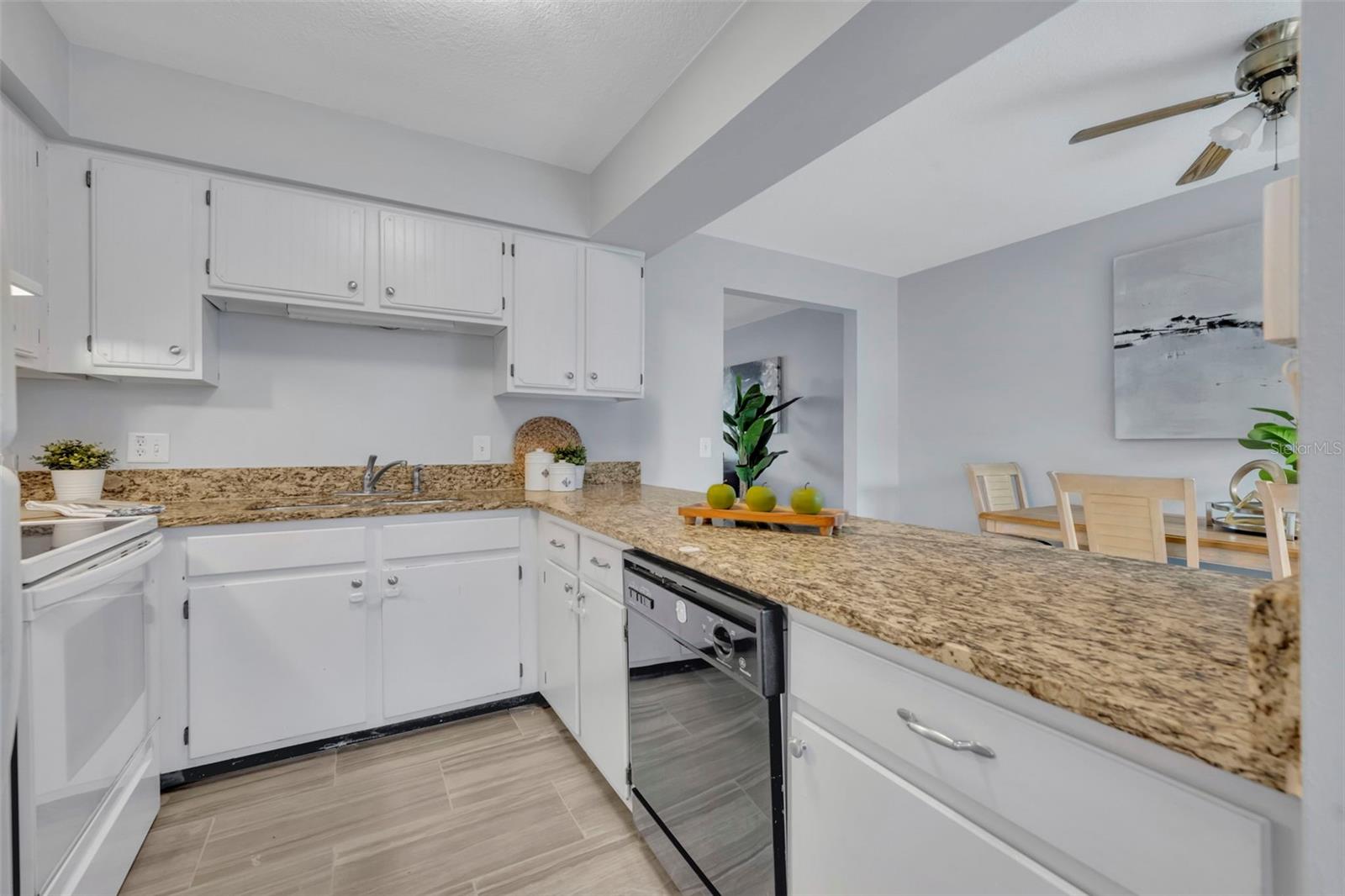 CASA PARK VILLAS PH 1 - Residential