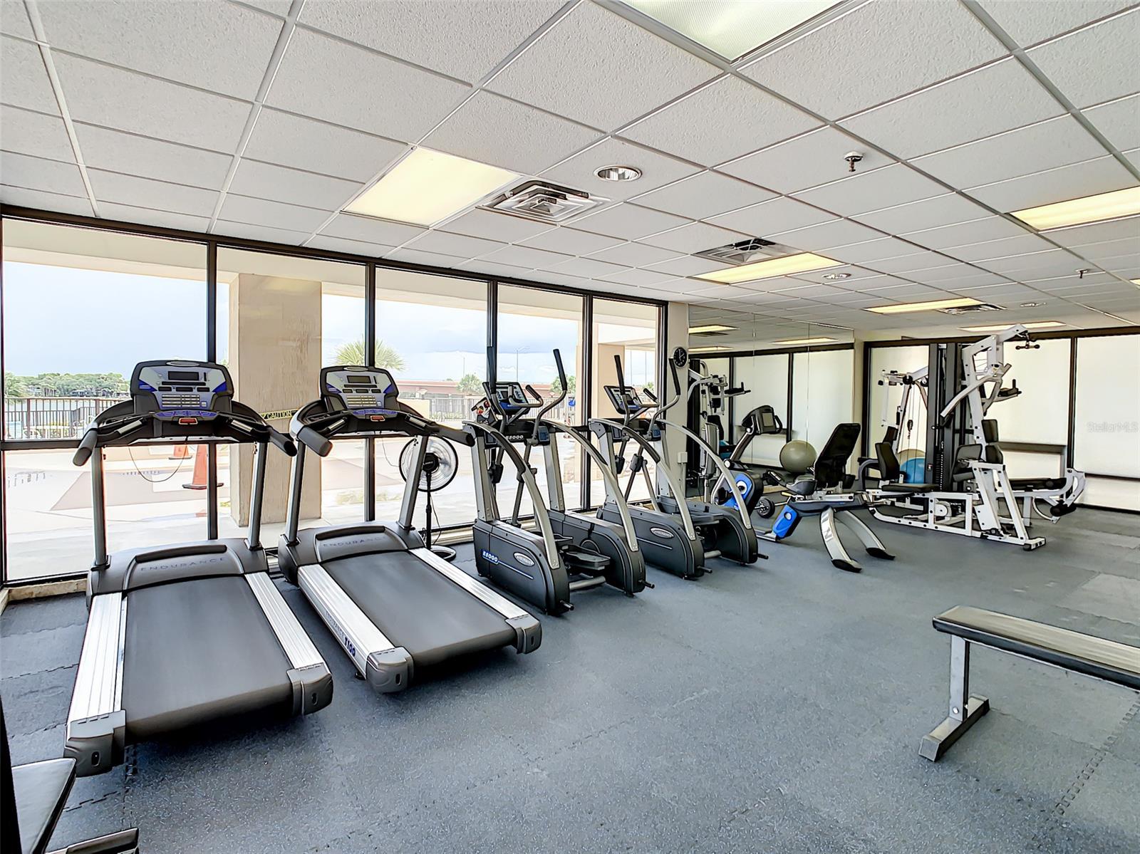 Diamond Head Point Condo - Residential