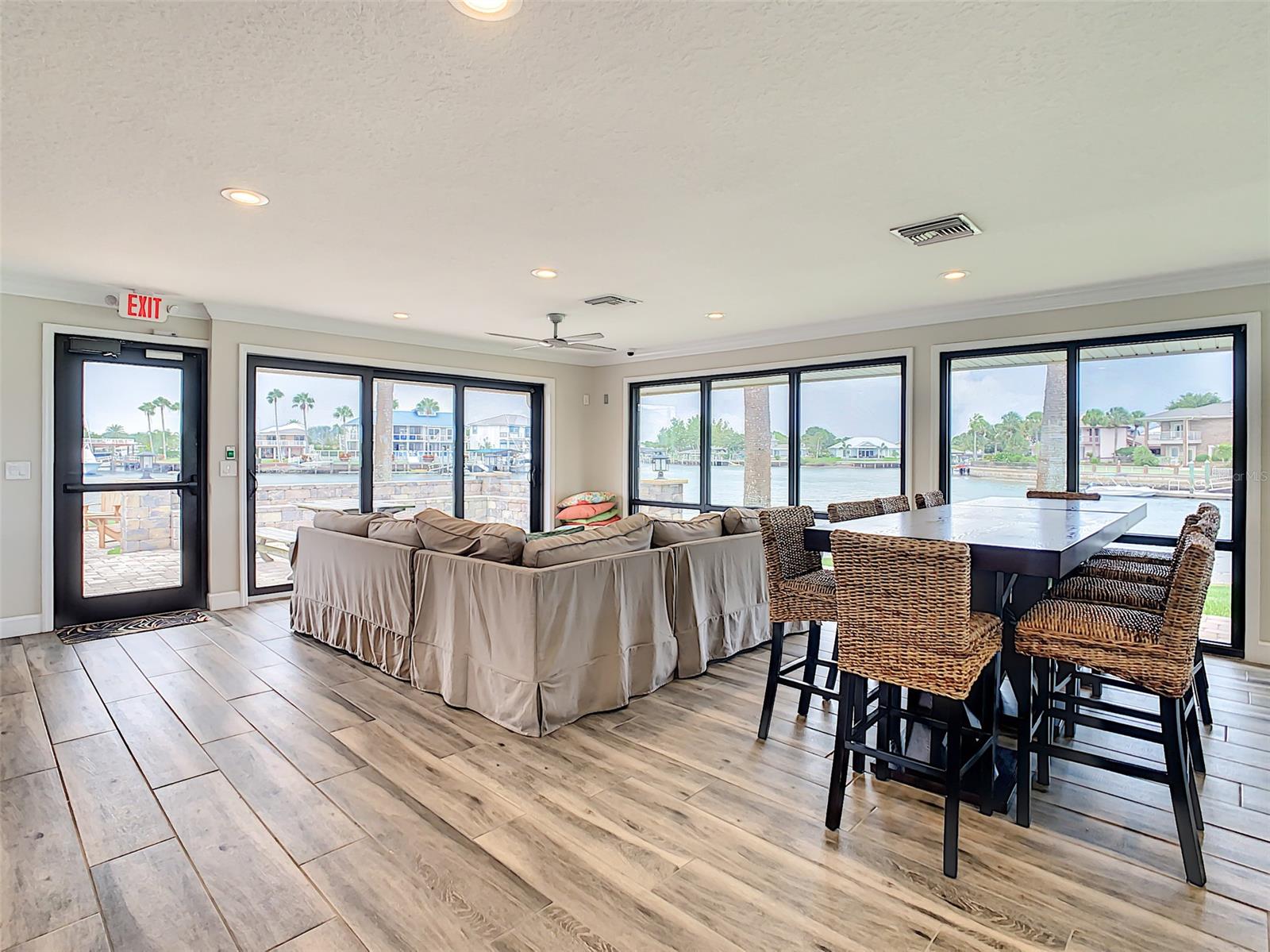 Diamond Head Point Condo - Residential