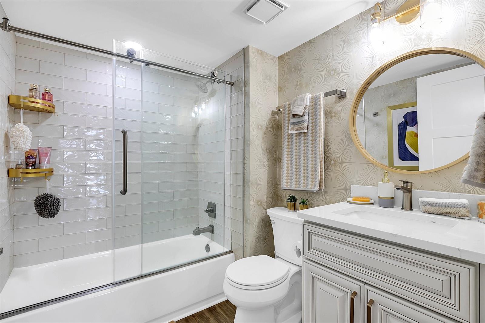 Diamond Head Point Condo - Residential