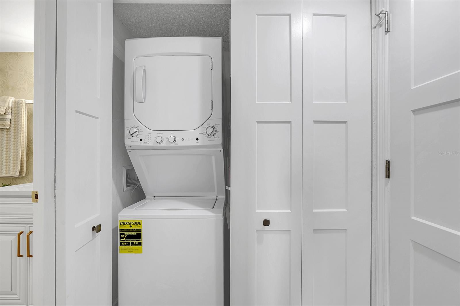 Diamond Head Point Condo - Residential