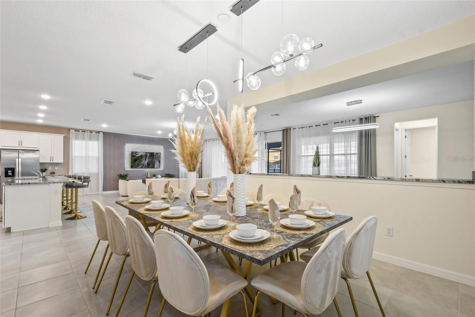 SOLARA RESORT VACATION VILLAS REP - Residential
