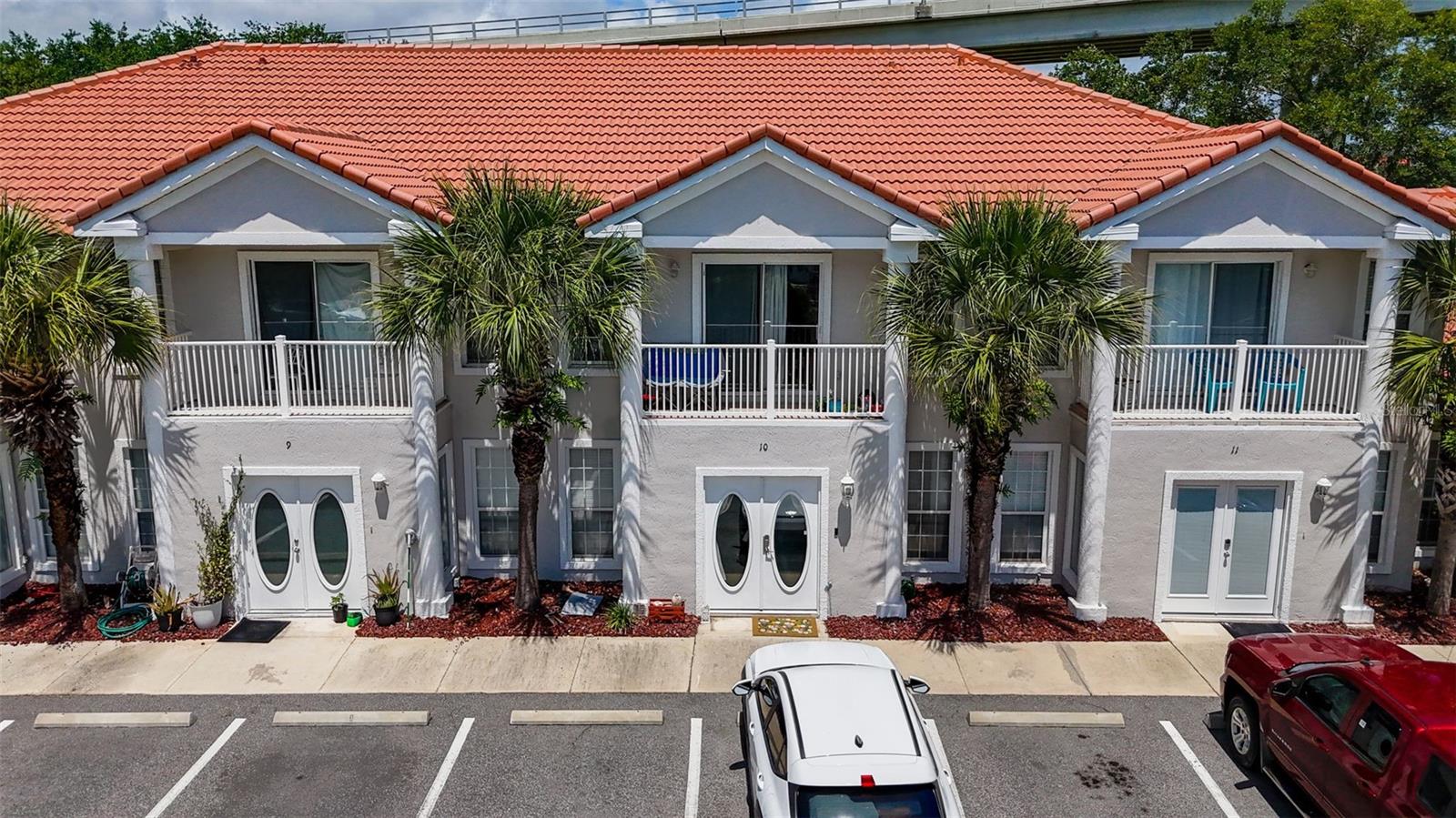 HARBOR SIDE VILLAGE CONDO BLDG 2 - Residential