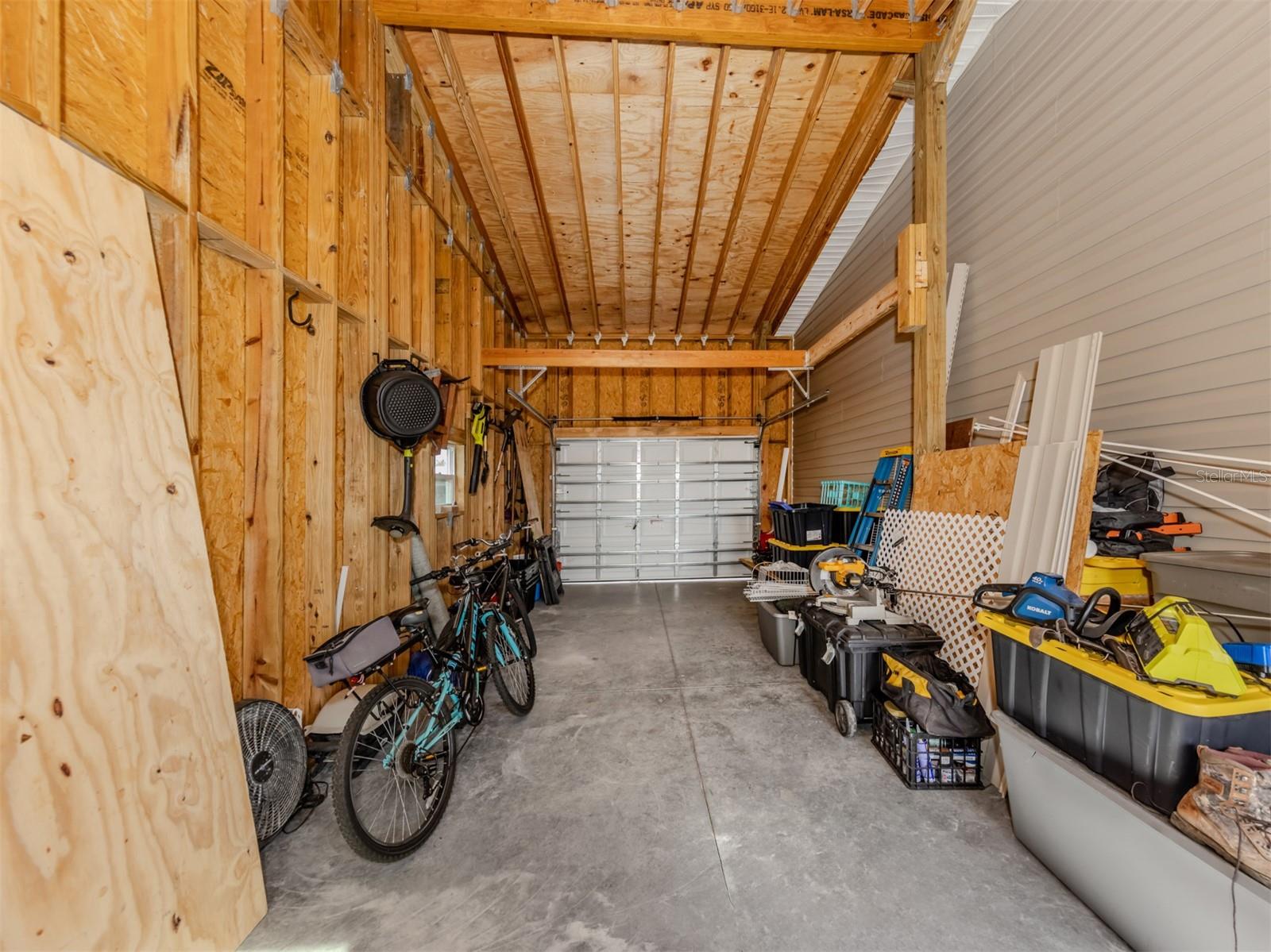 LAZY RIVER MHP - Residential