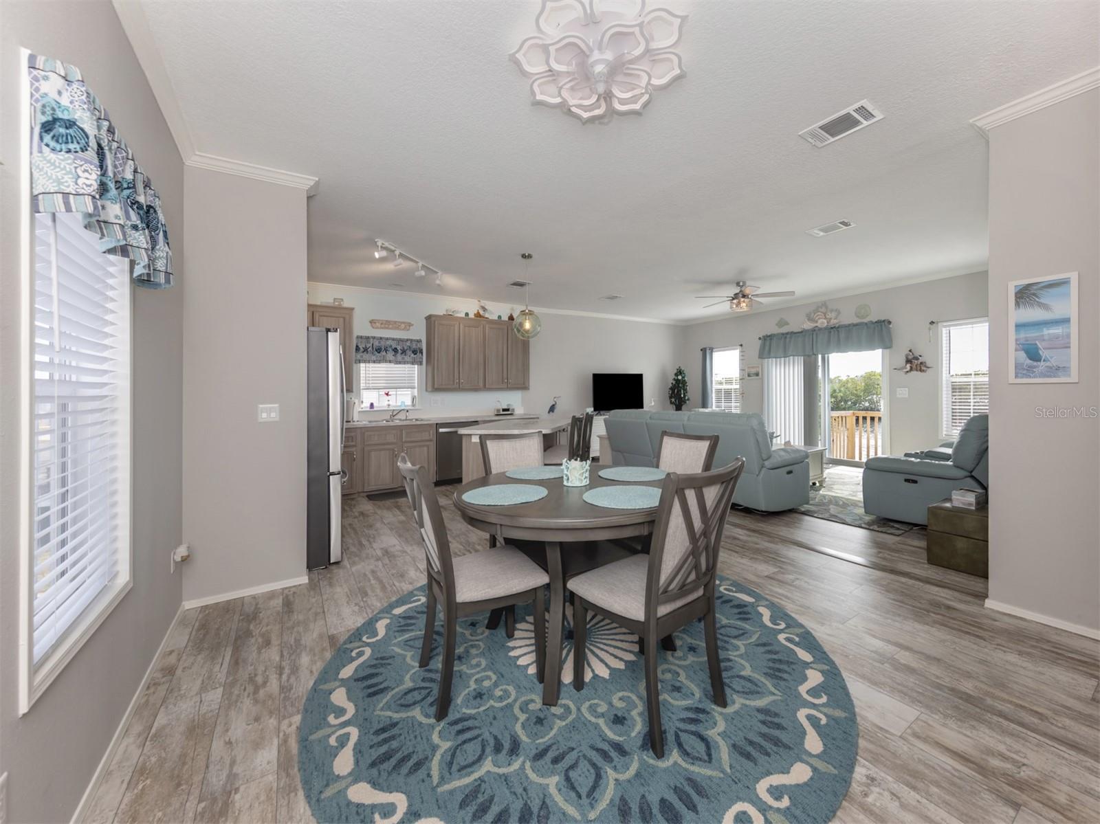 LAZY RIVER MHP - Residential