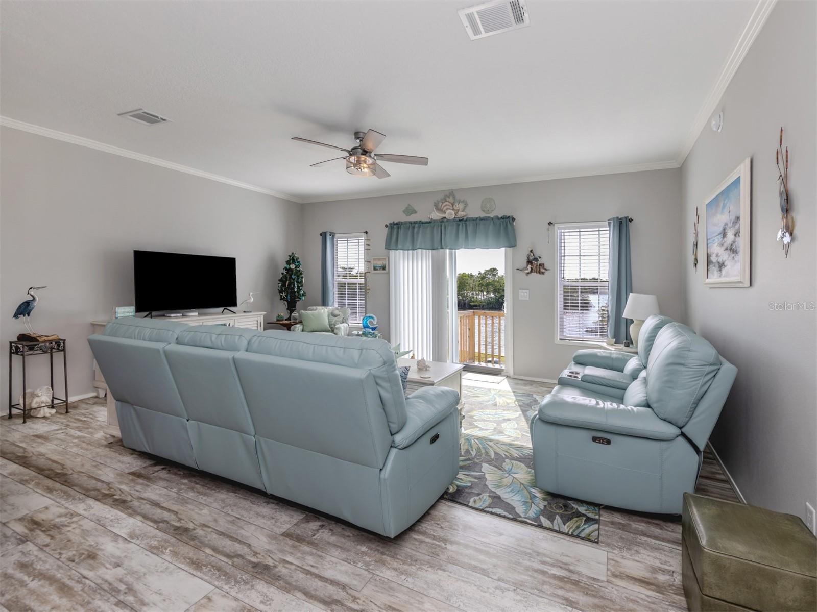 LAZY RIVER MHP - Residential