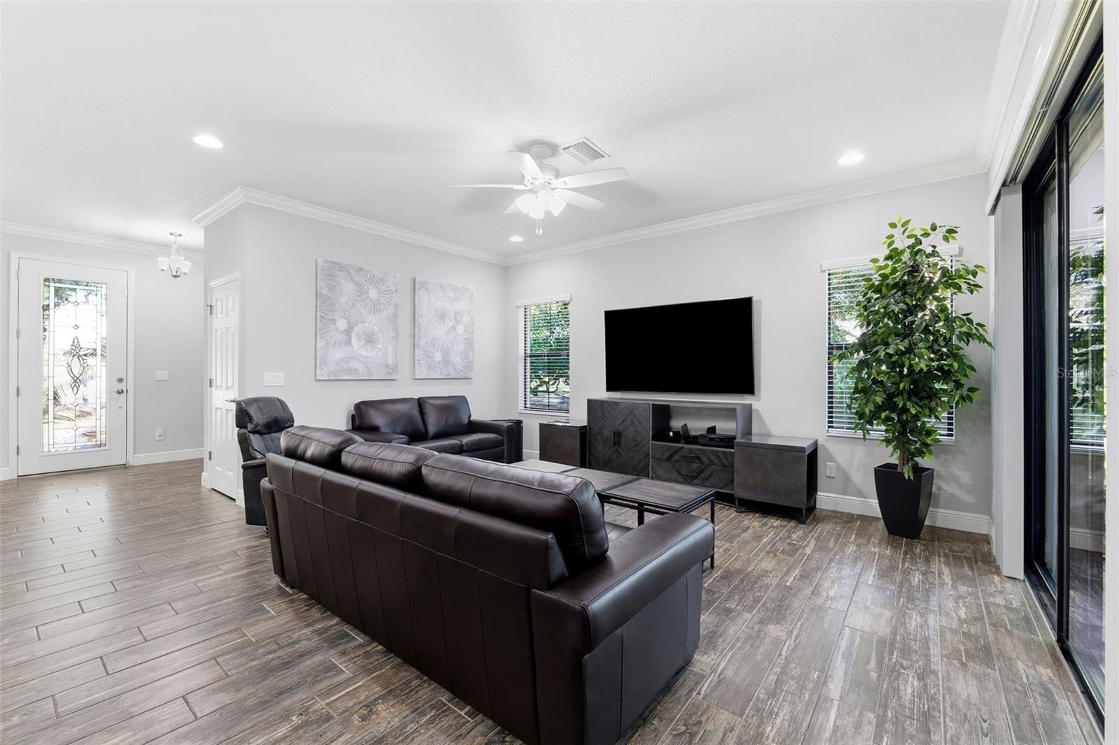 STARKEY RANCH VILLAGE 2 PH 2B - Residential Lease