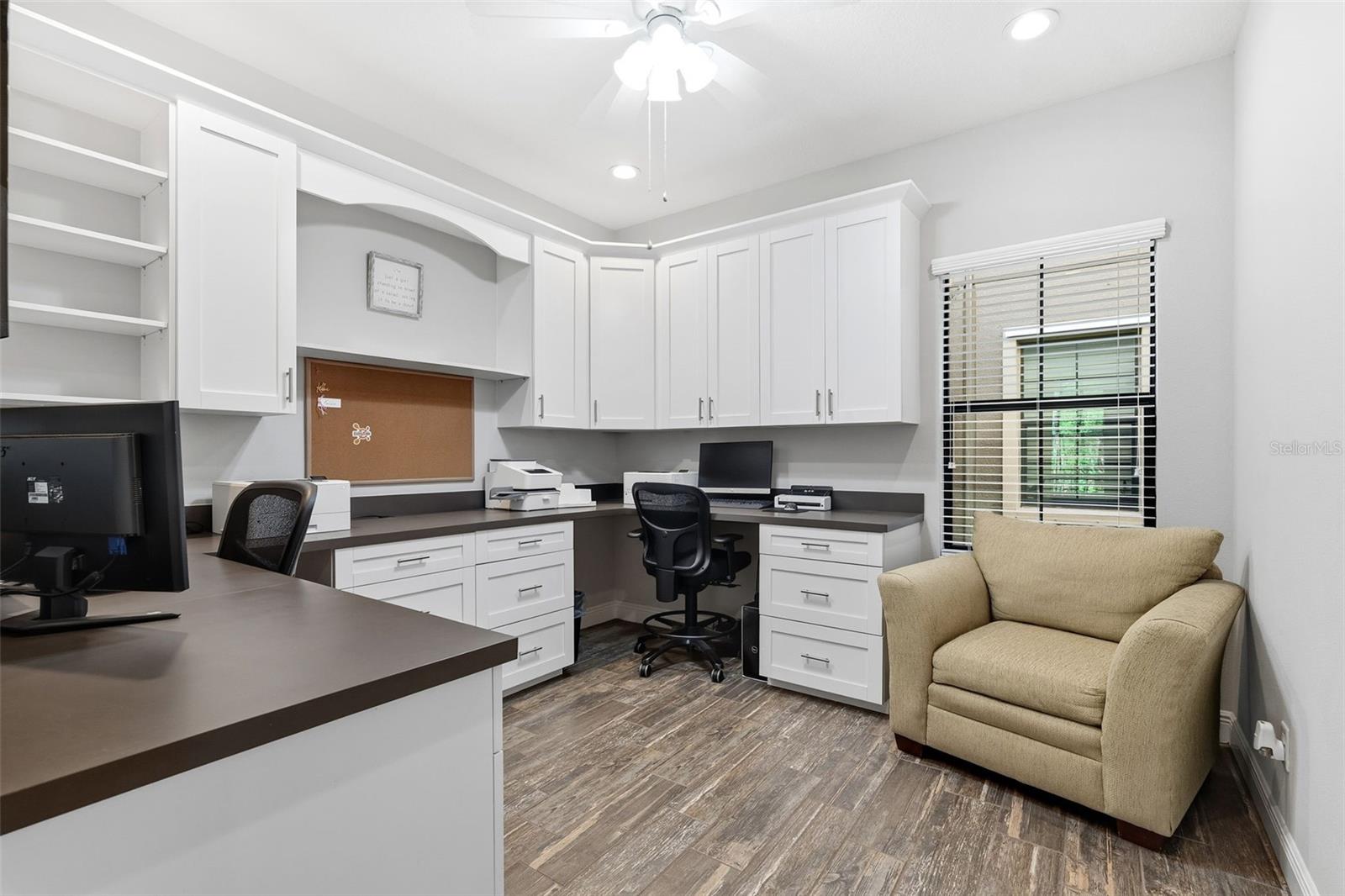 STARKEY RANCH VILLAGE 2 PH 2B - Residential Lease