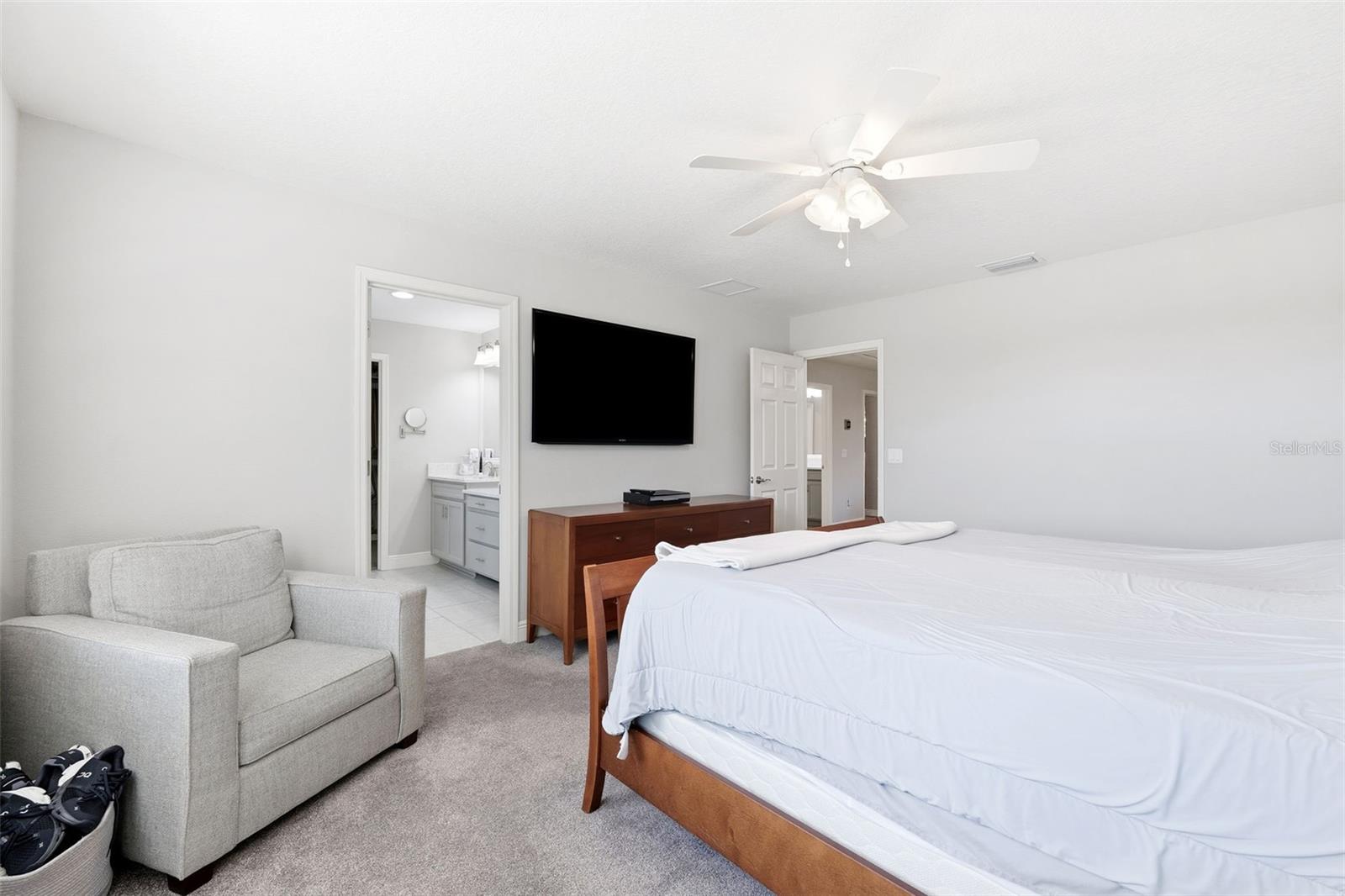 STARKEY RANCH VILLAGE 2 PH 2B - Residential Lease