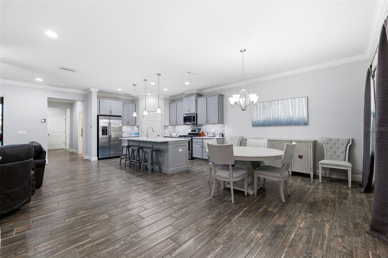 STARKEY RANCH VILLAGE 2 PH 2B - Residential Lease