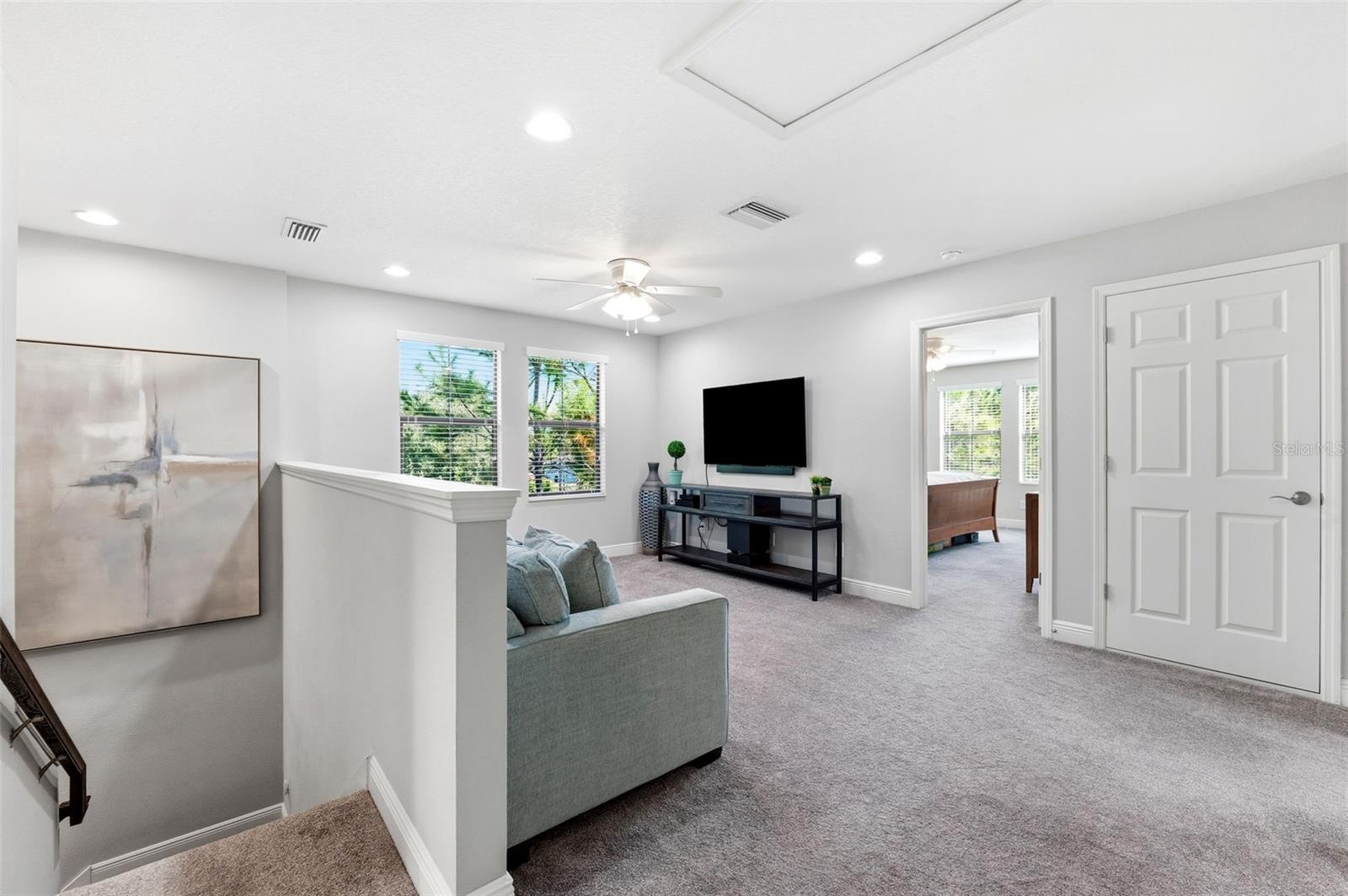 STARKEY RANCH VILLAGE 2 PH 2B - Residential Lease