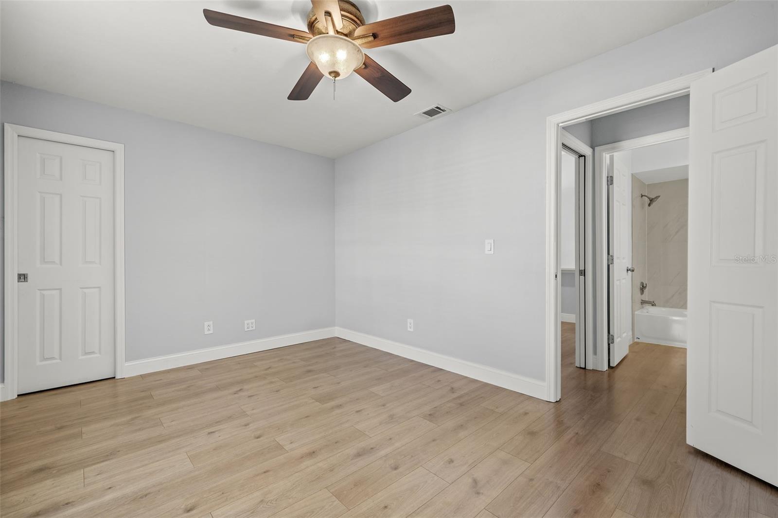 COURTYARDS CAPE CORAL S - Residential