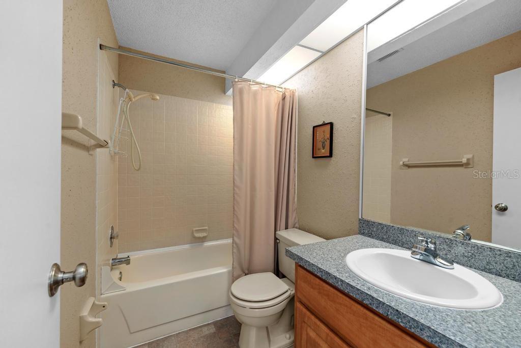 8054 PICKETTS COURT 8054