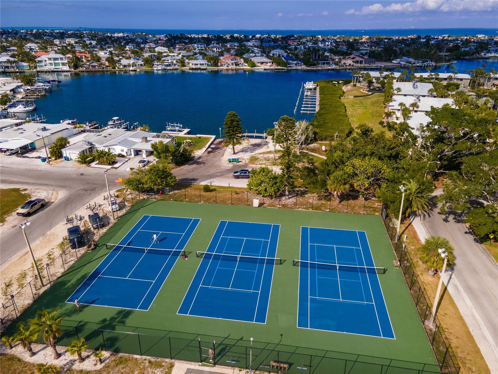 NORTH BEACH VILLAGE III - Residential