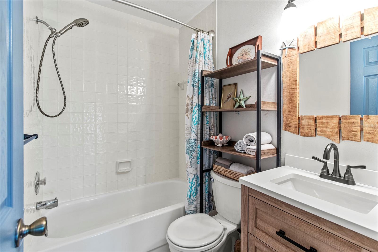 NORTH BEACH VILLAGE III - Residential