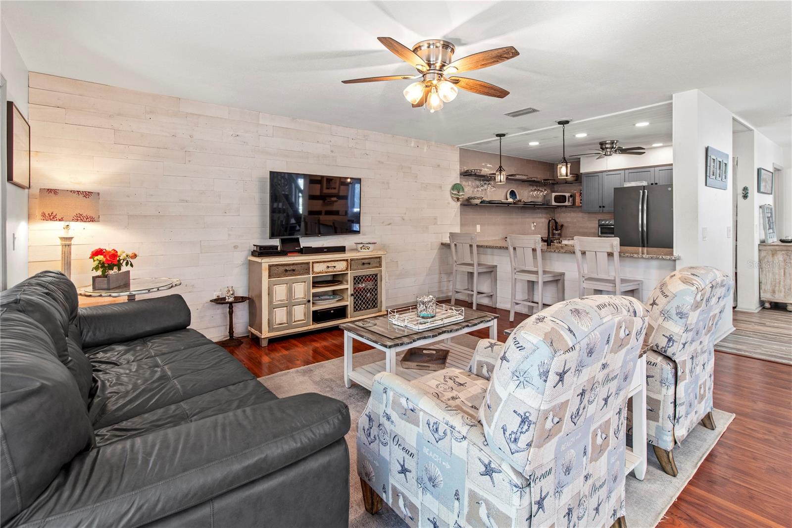 NORTH BEACH VILLAGE III - Residential