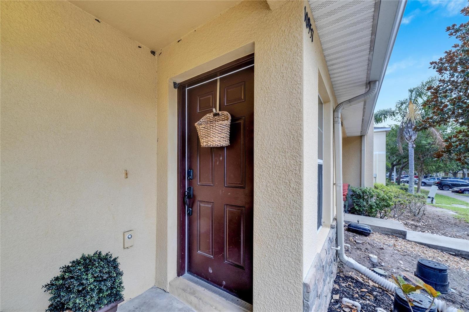10957 KEYS GATE DRIVE